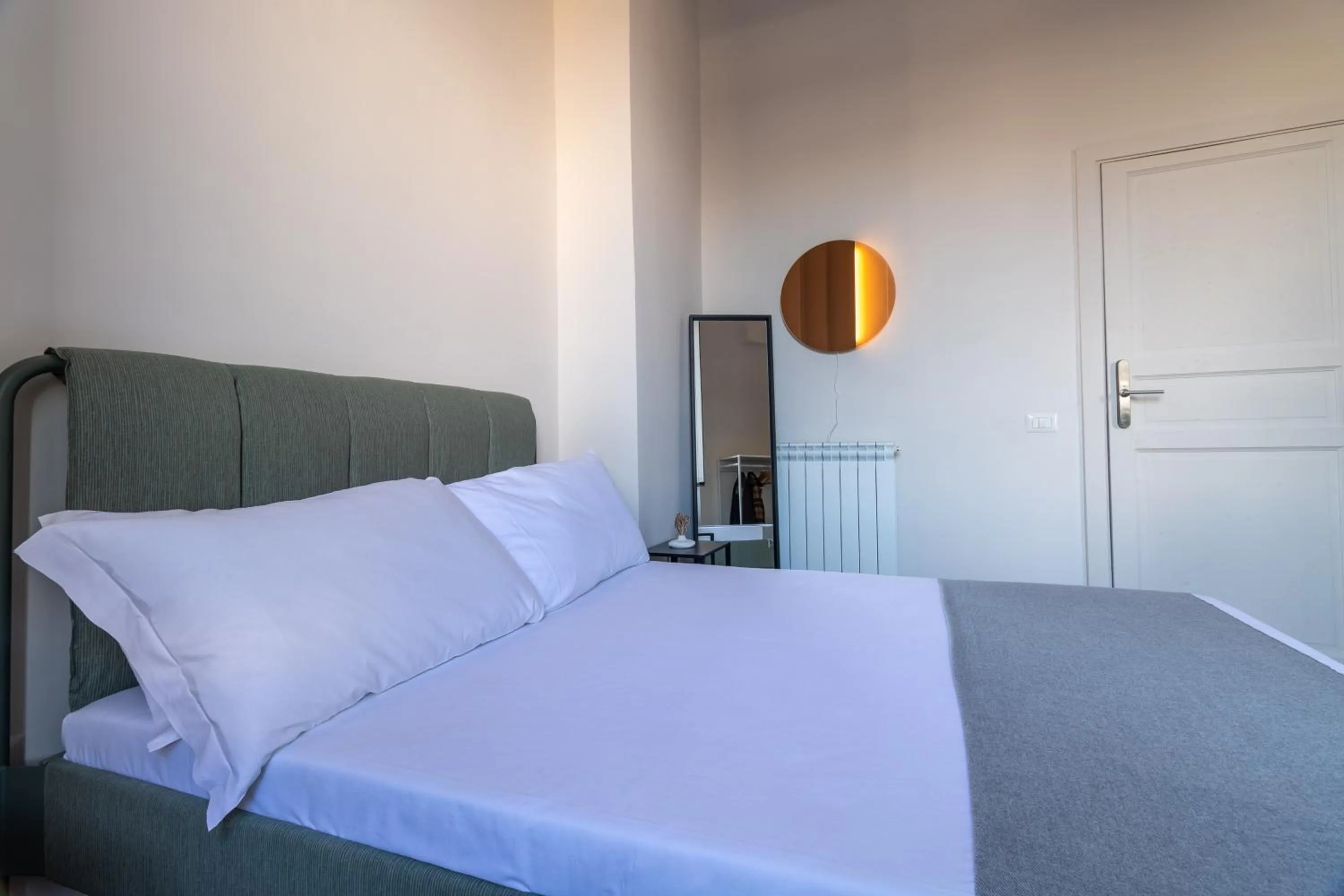 Joe Litty Rooms