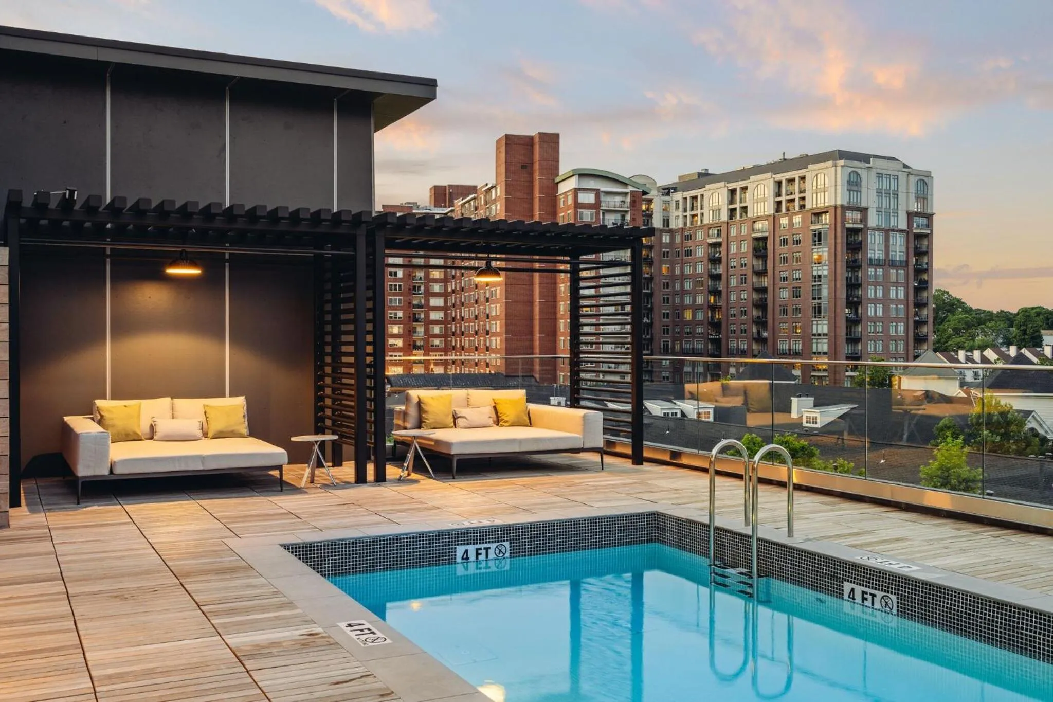 Seating area in Luxury Apartments by Hyatus at The Asher