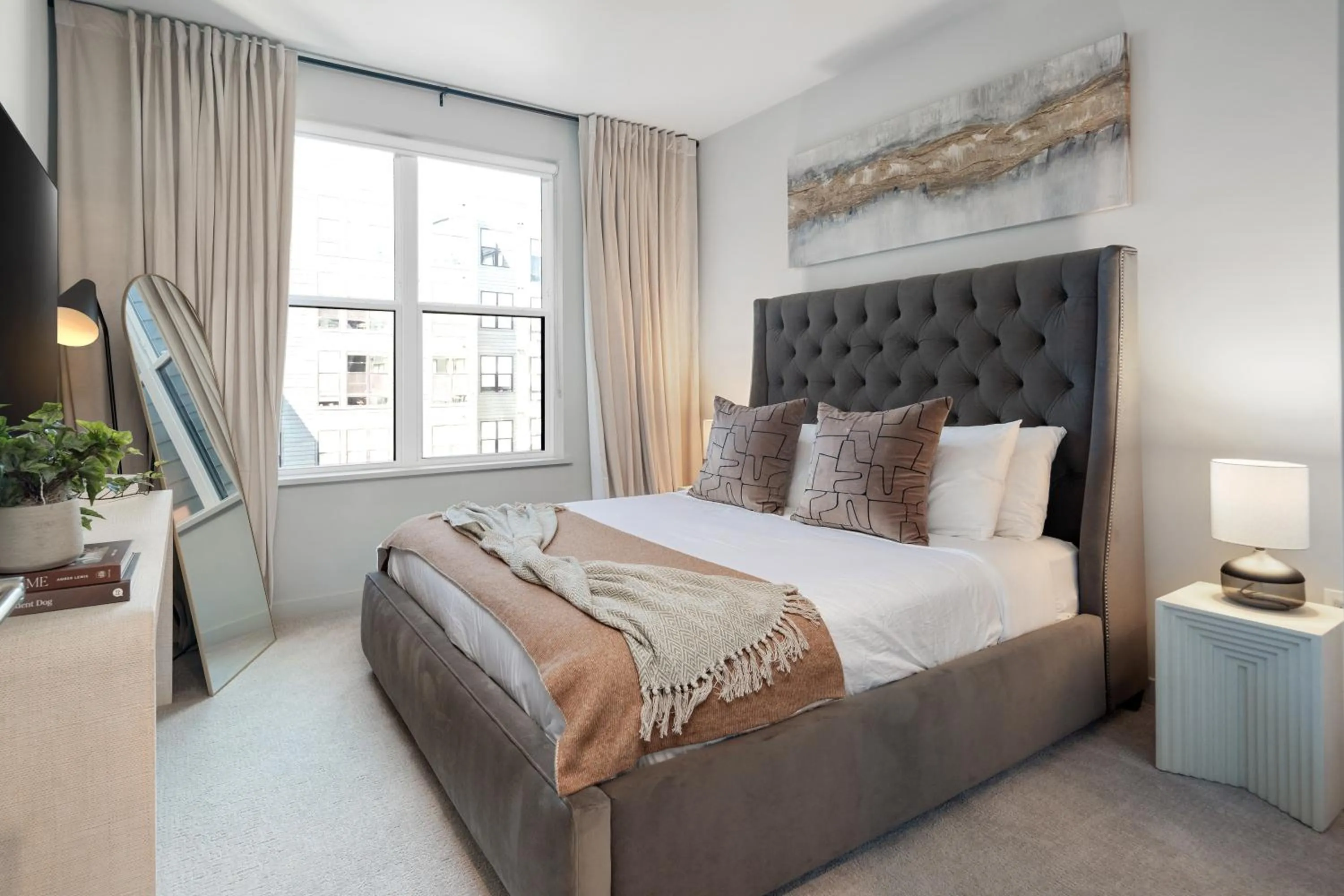 TV and multimedia, Bed in Luxury Apartments by Hyatus at The Asher