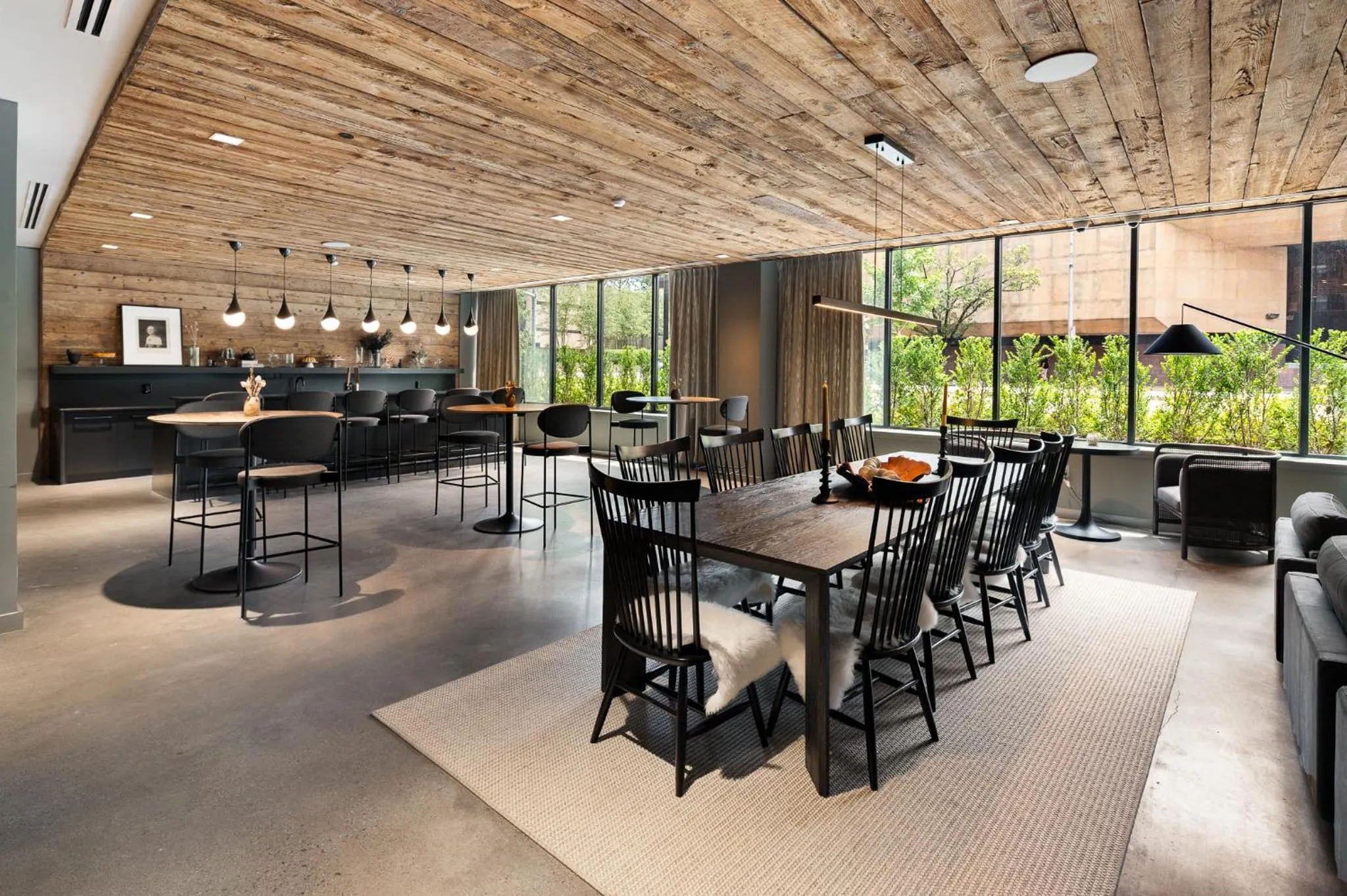 Communal lounge/ TV room in Luxury Apartments by Hyatus at The Asher