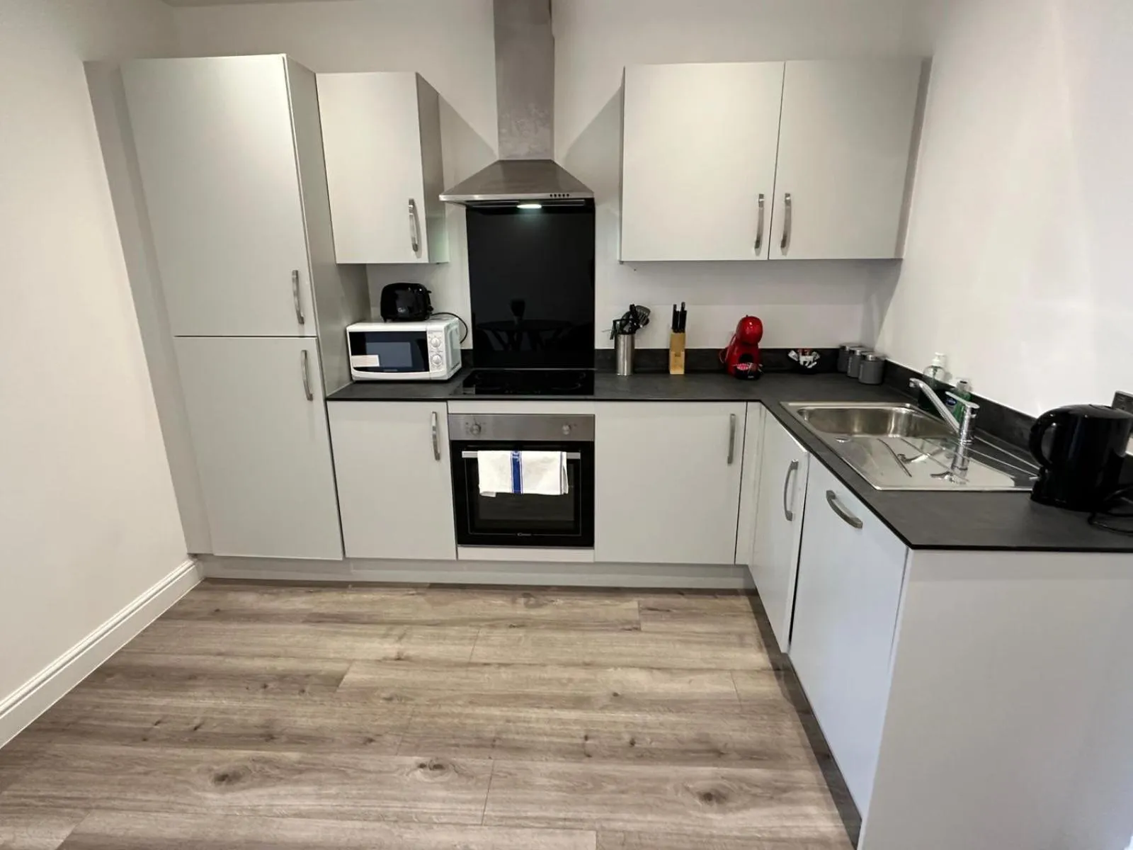Coffee/tea facilities in Dale Street Apartments Liverpool by Beehosting
