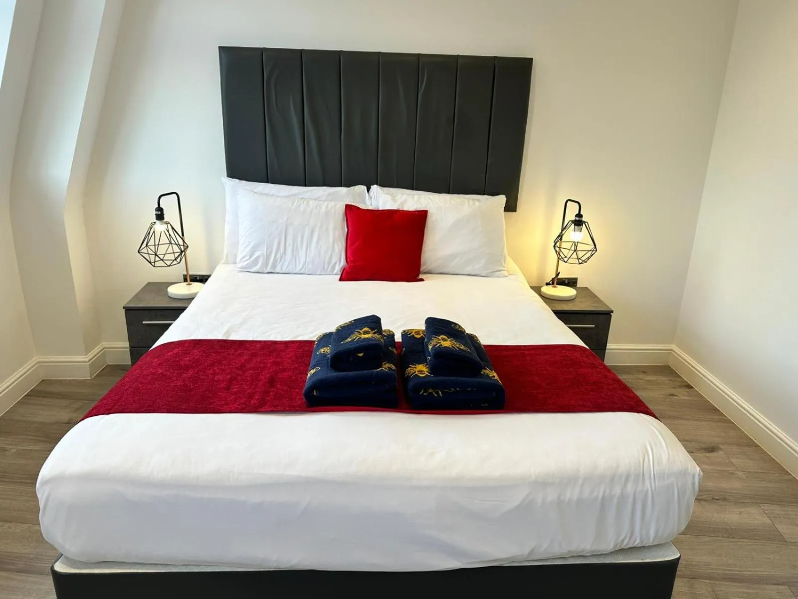 Bedroom, Bed in Dale Street Apartments Liverpool by Beehosting