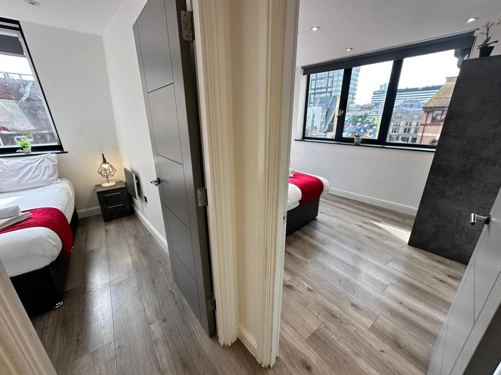 Bed in Dale Street Apartments Liverpool by Beehosting