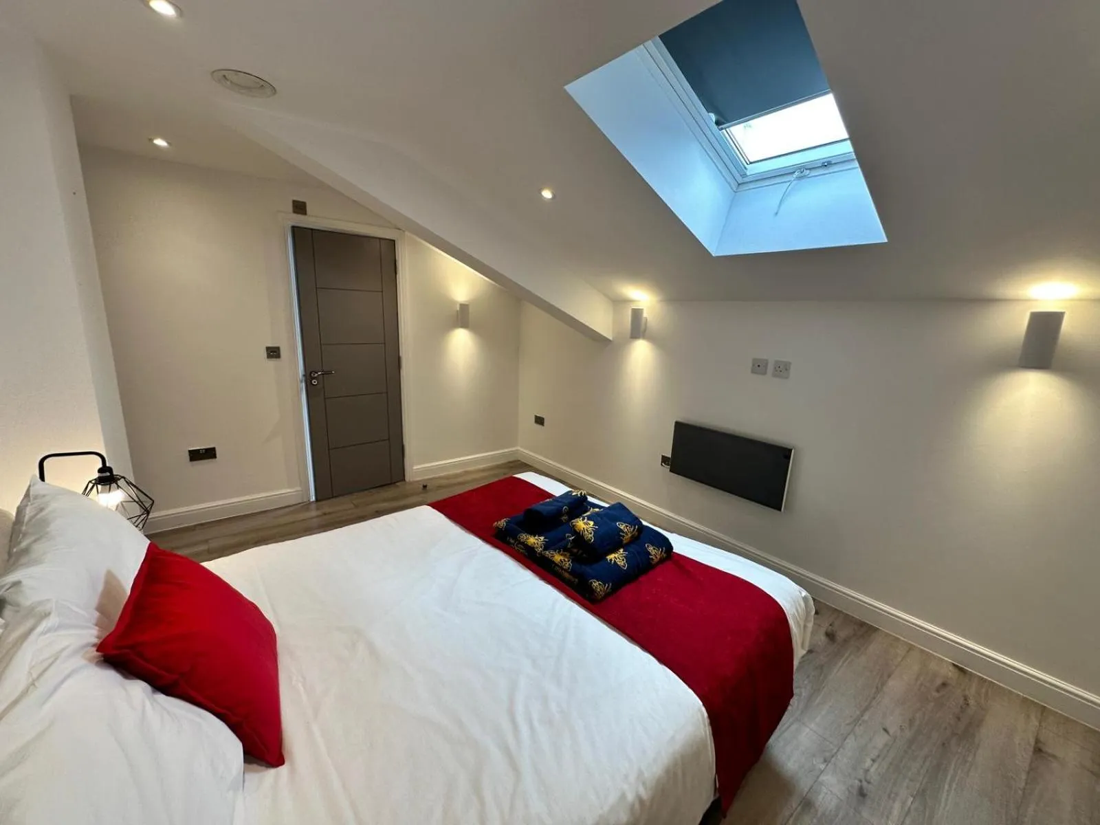 Bedroom, Bed in Dale Street Apartments Liverpool by Beehosting