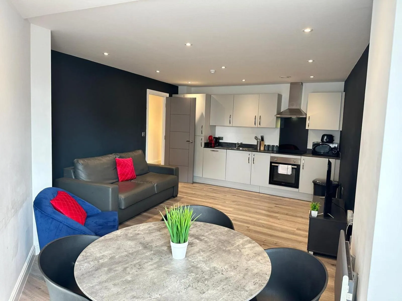 Coffee/tea facilities in Dale Street Apartments Liverpool by Beehosting