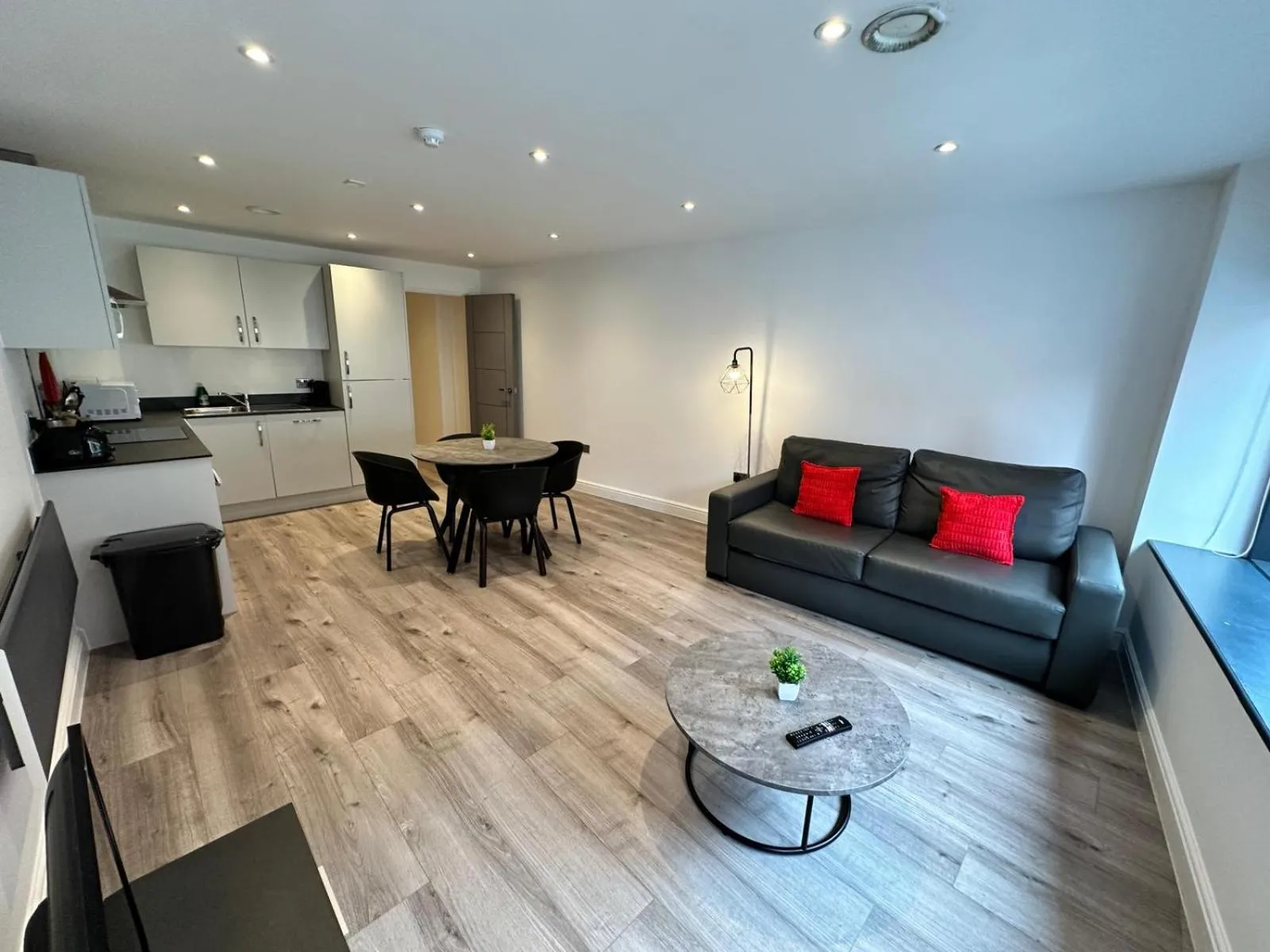 Kitchen or kitchenette in Dale Street Apartments Liverpool by Beehosting