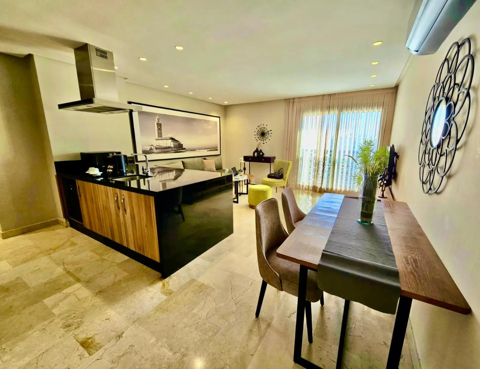 Kitchen or kitchenette in AS Premium By Soho Hotels Maarif