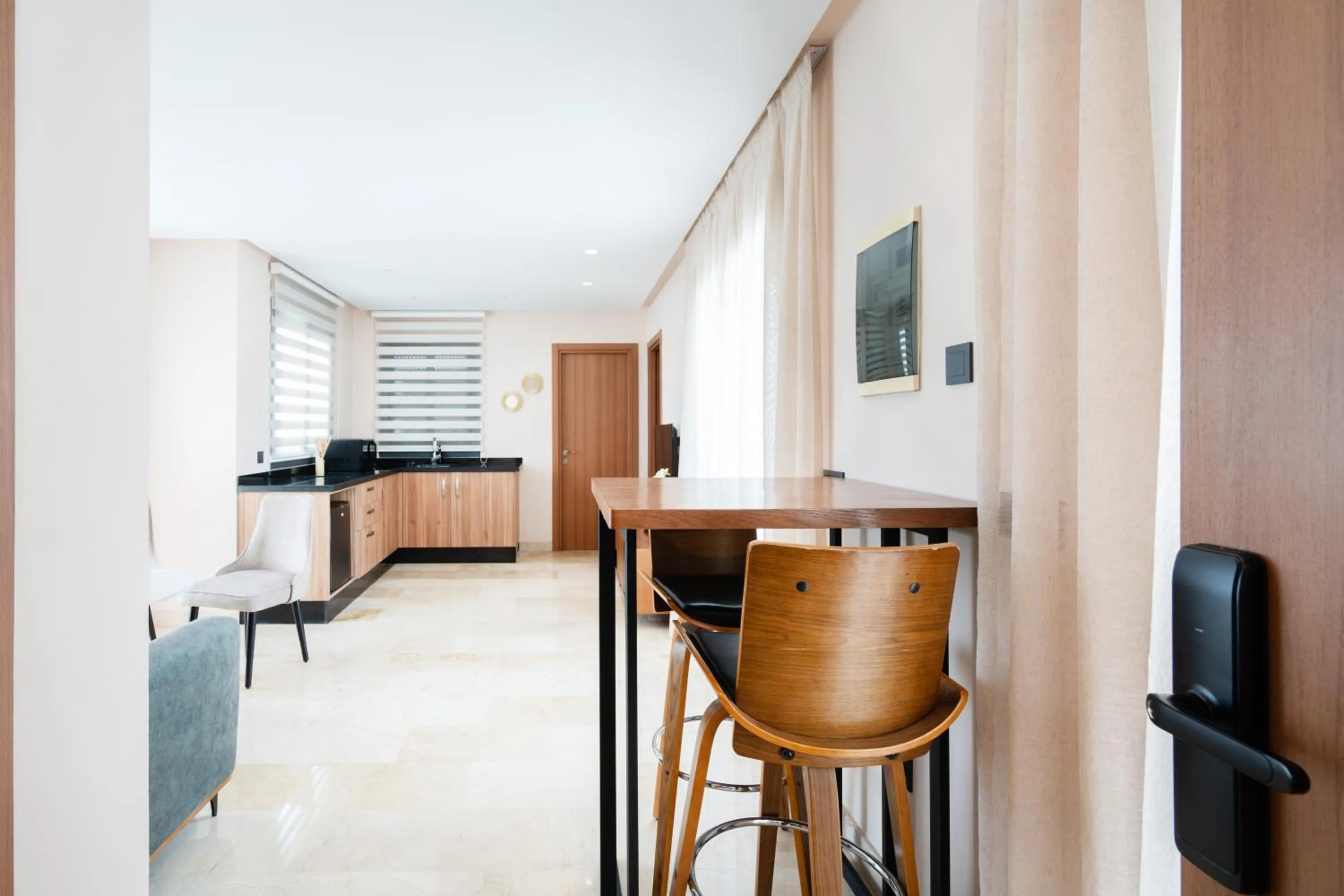 Communal lounge/ TV room in AS Premium By Soho Hotels Maarif