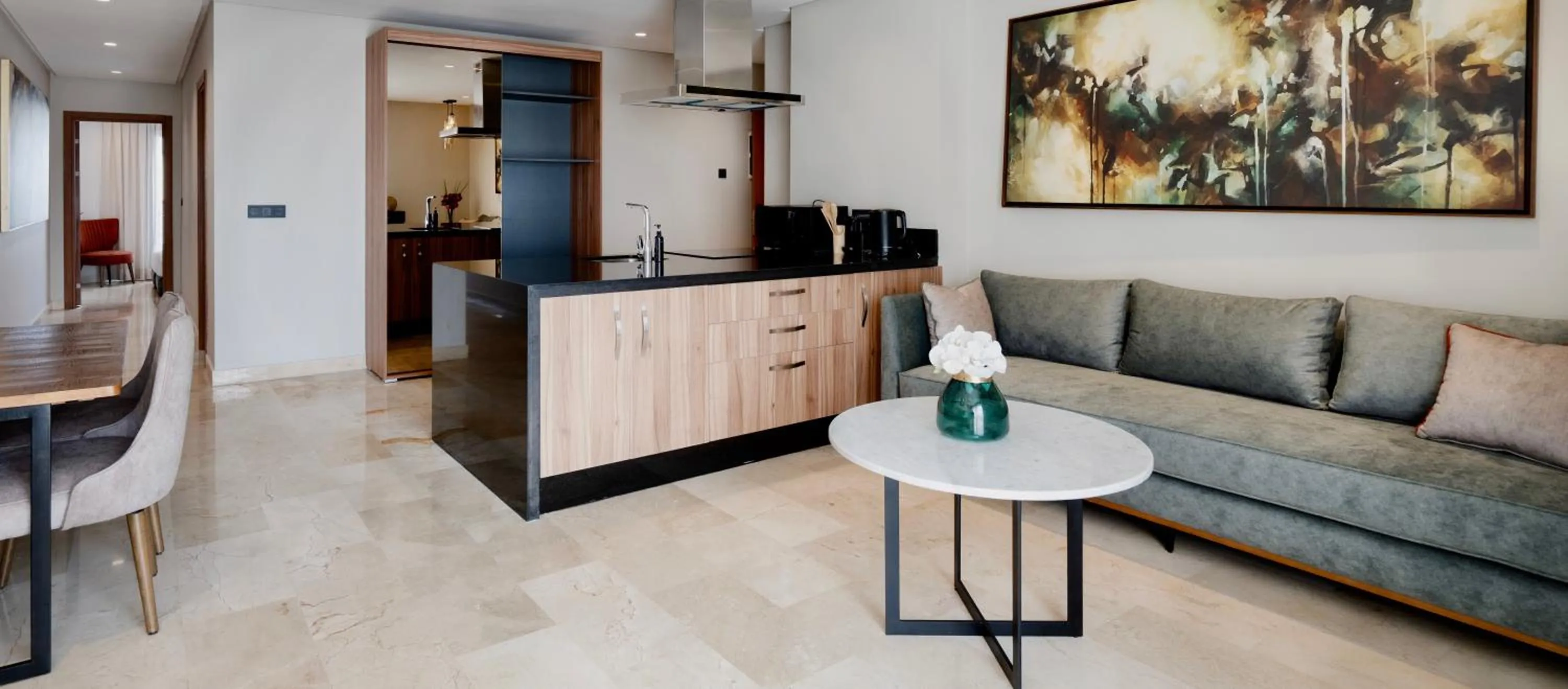 Kitchen or kitchenette in AS Premium By Soho Hotels Maarif