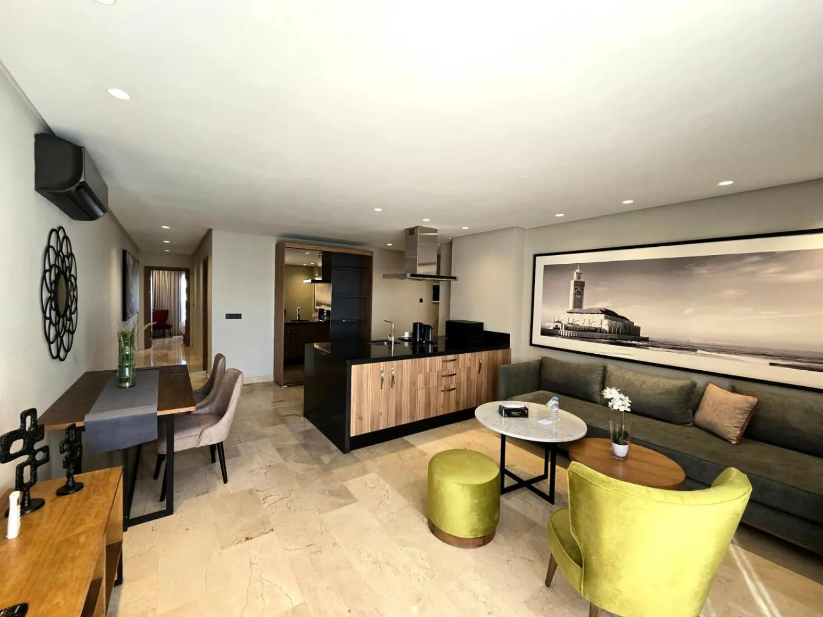 Kitchen or kitchenette in AS Premium By Soho Hotels Maarif