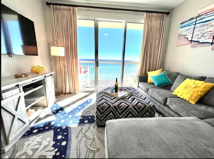 Living room in Celadon Beach Resort