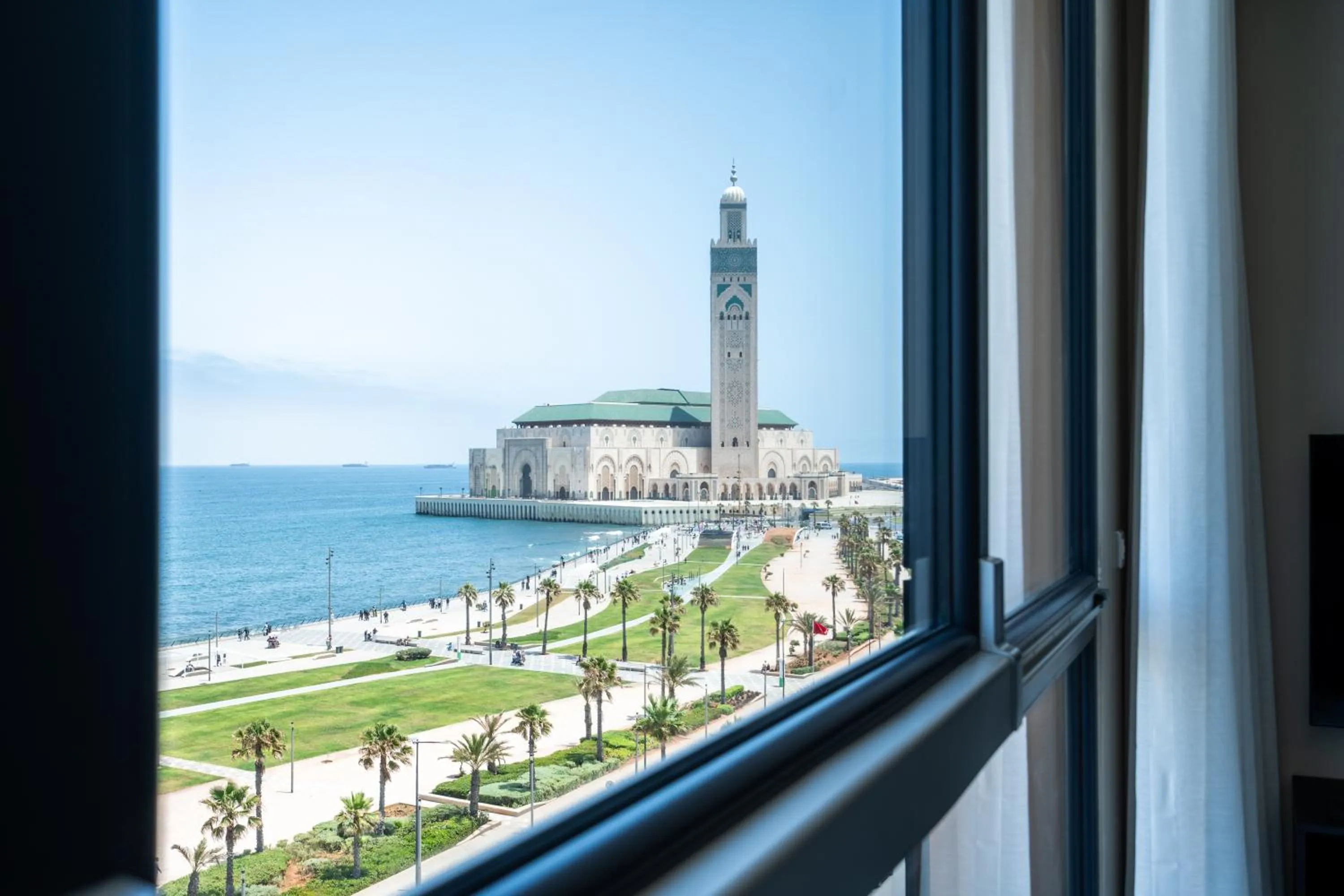 Nearby landmark in Atlantic View Appart'Hotel