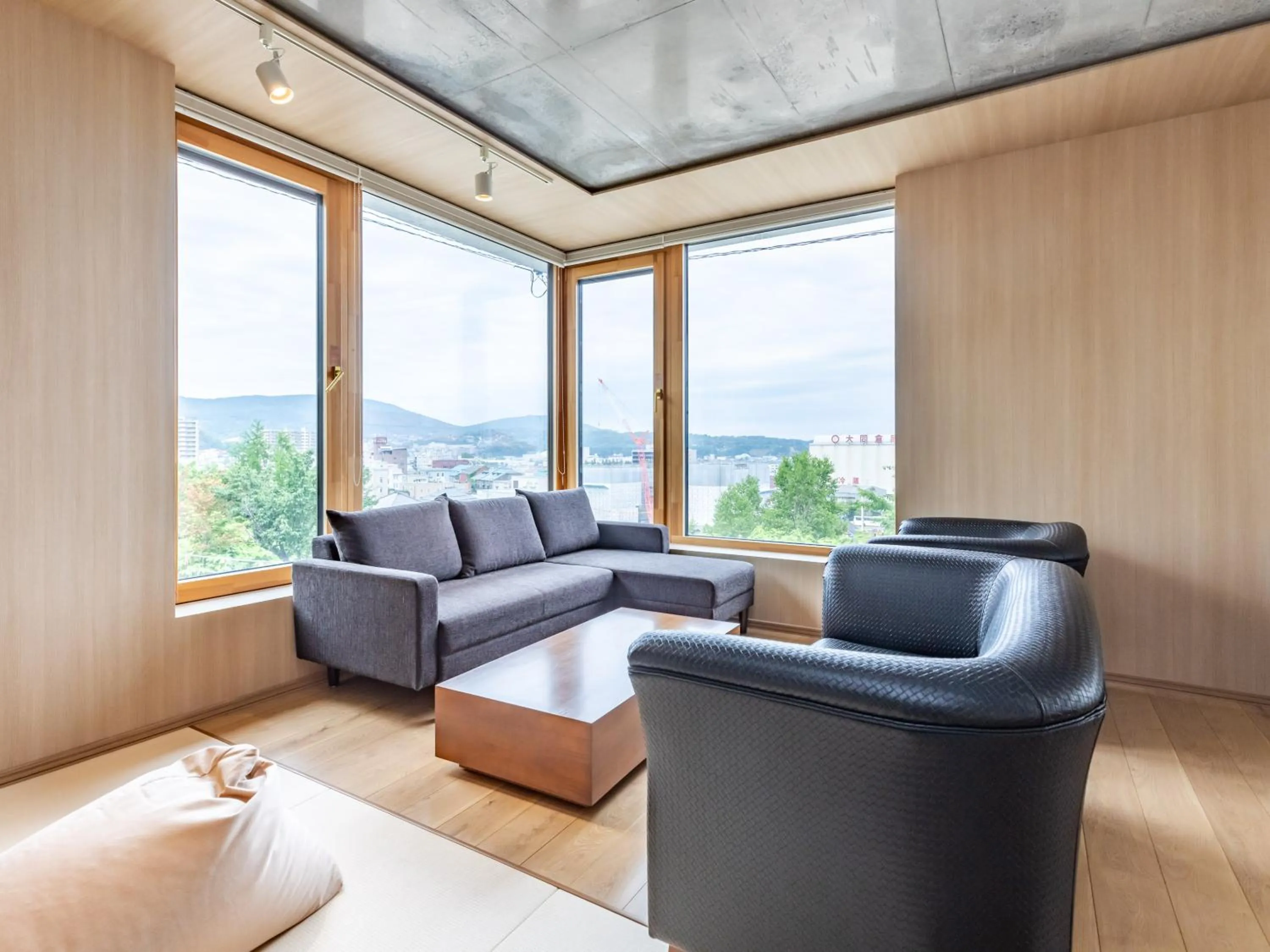 Photo of the whole room in Tabist Kaihorow Otaru