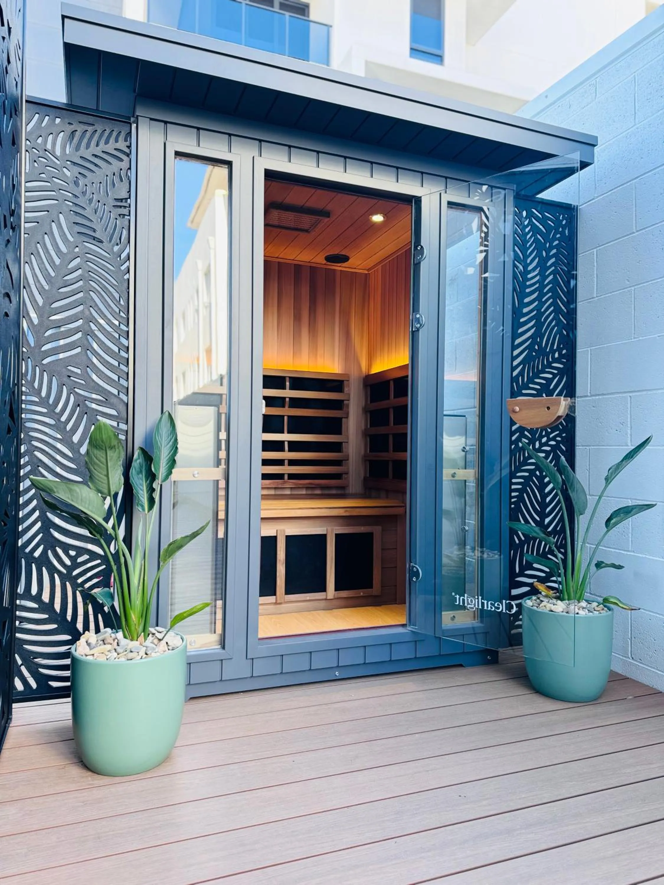 Sauna in Surfside 22