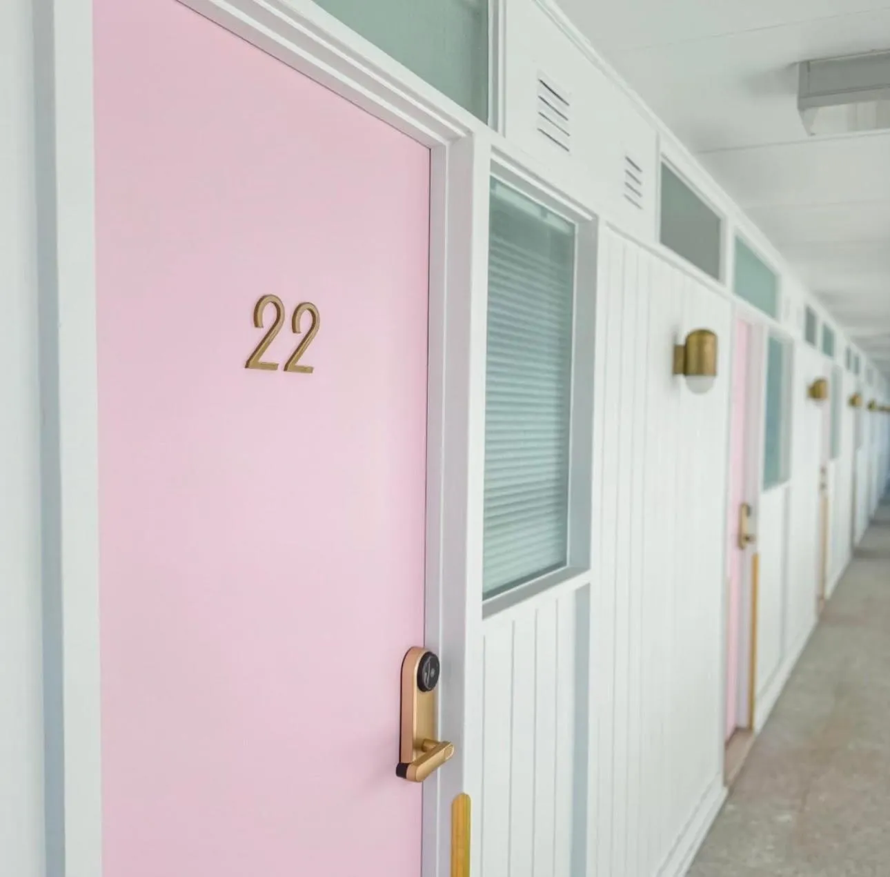 Facade/entrance in Surfside 22