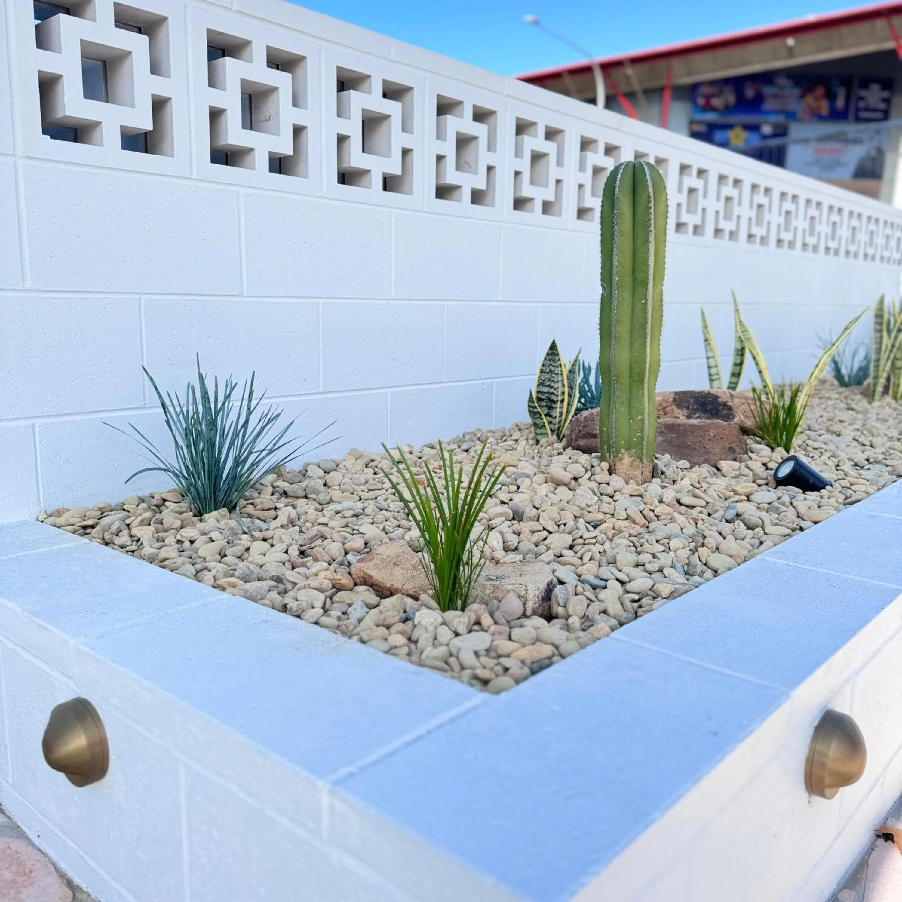 Garden in Surfside 22