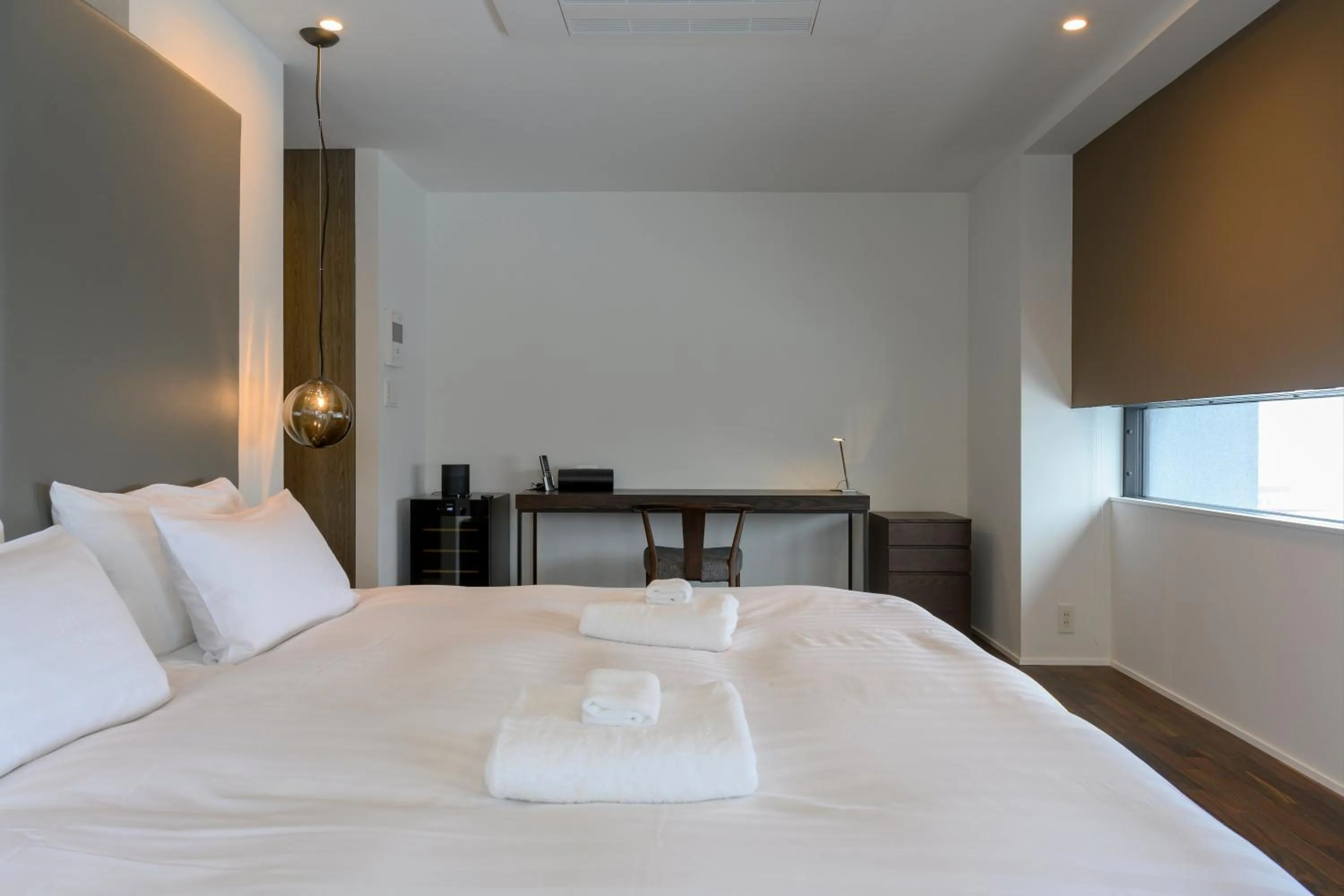 Bedroom, Bed in Hinzan