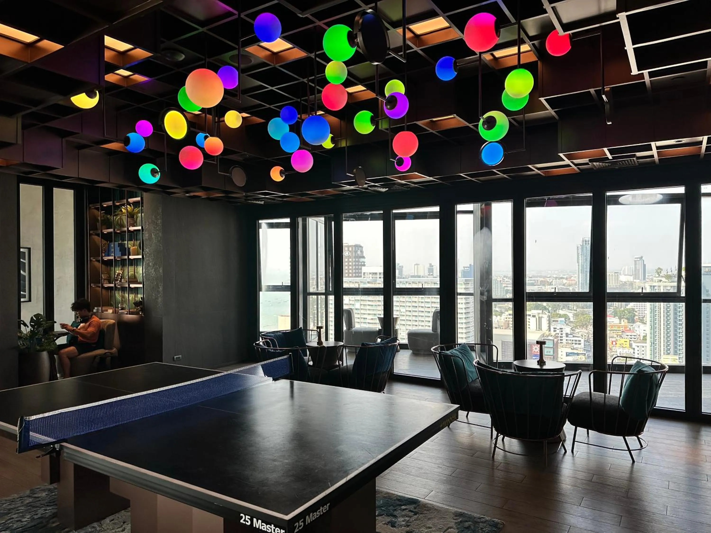 Table tennis in Edge Central Pattaya