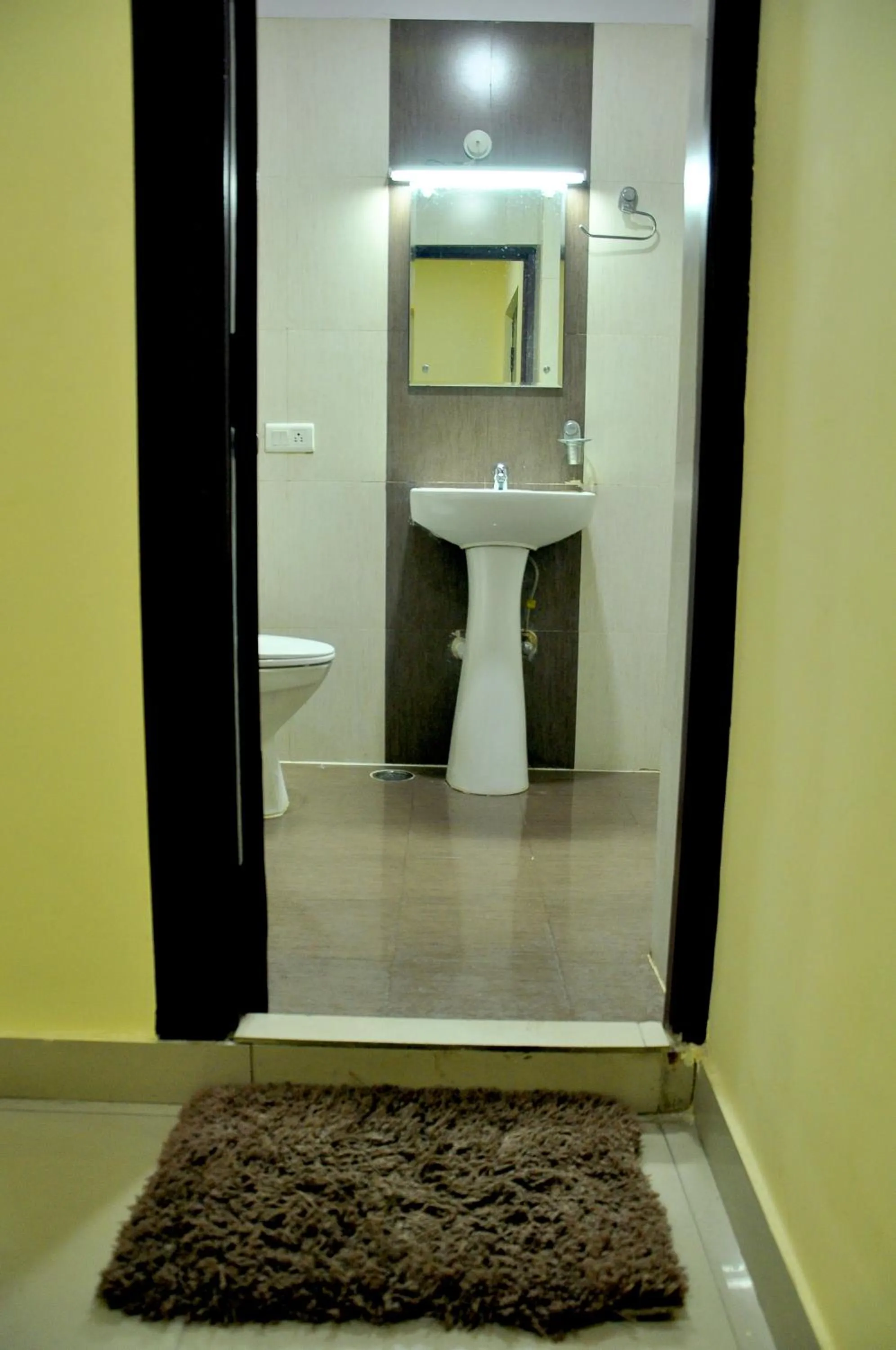 Bathroom in hotel in nova