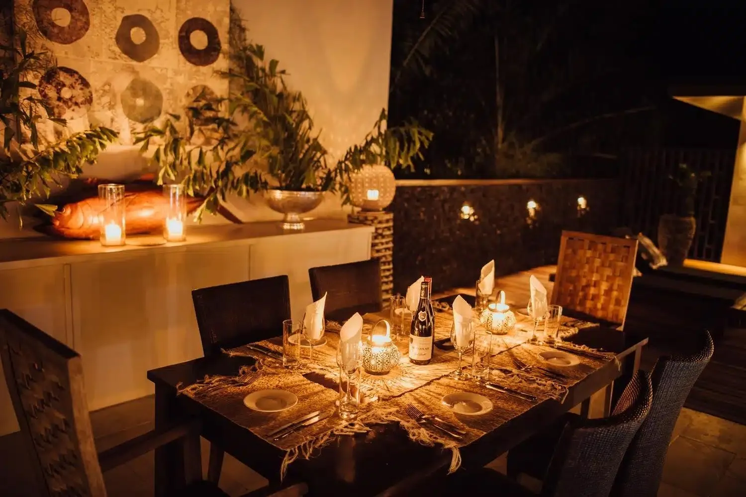 Food and drinks in Trees and Fishes Private Retreat