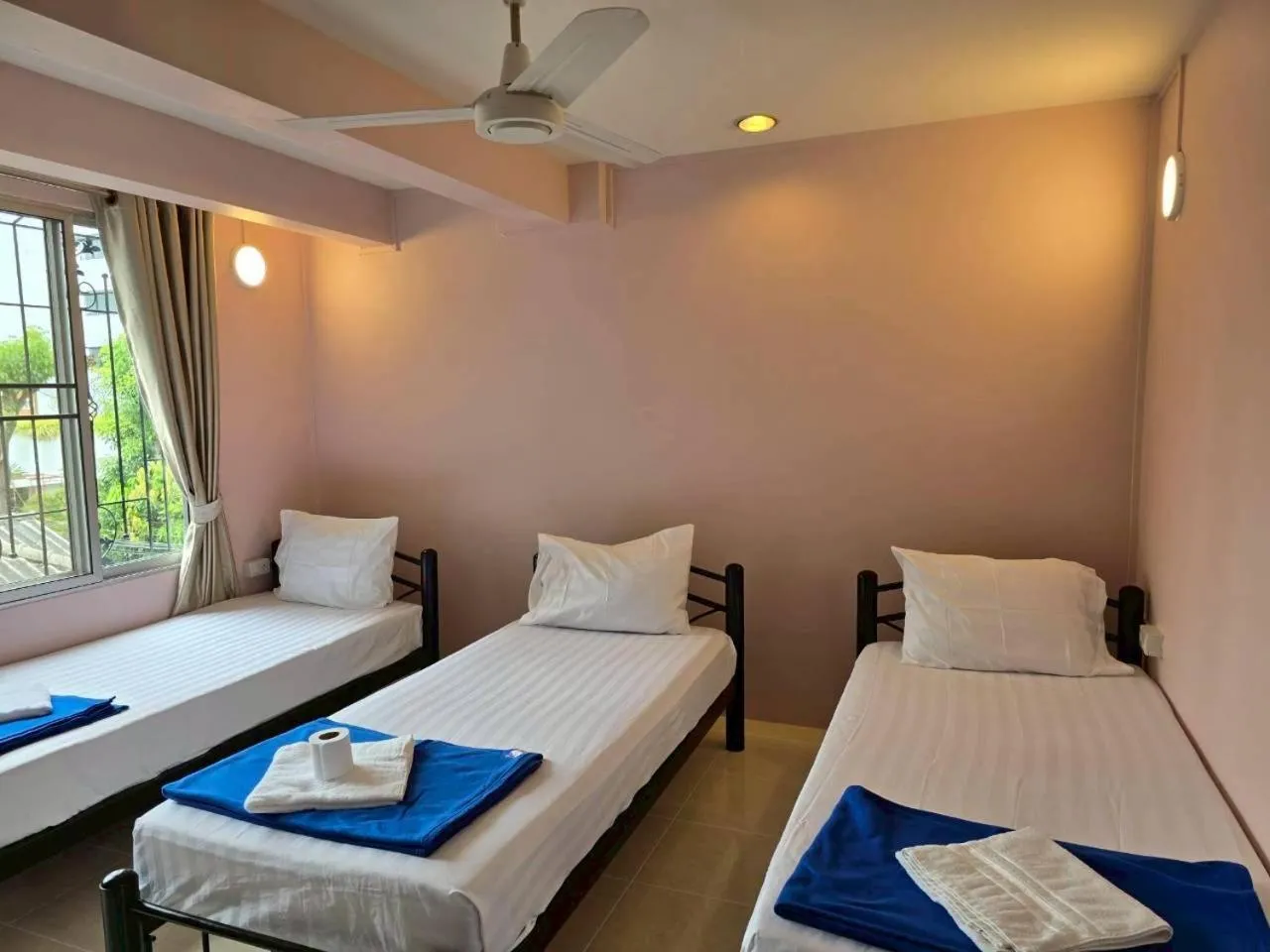 Bed in Bella Bella Riverview