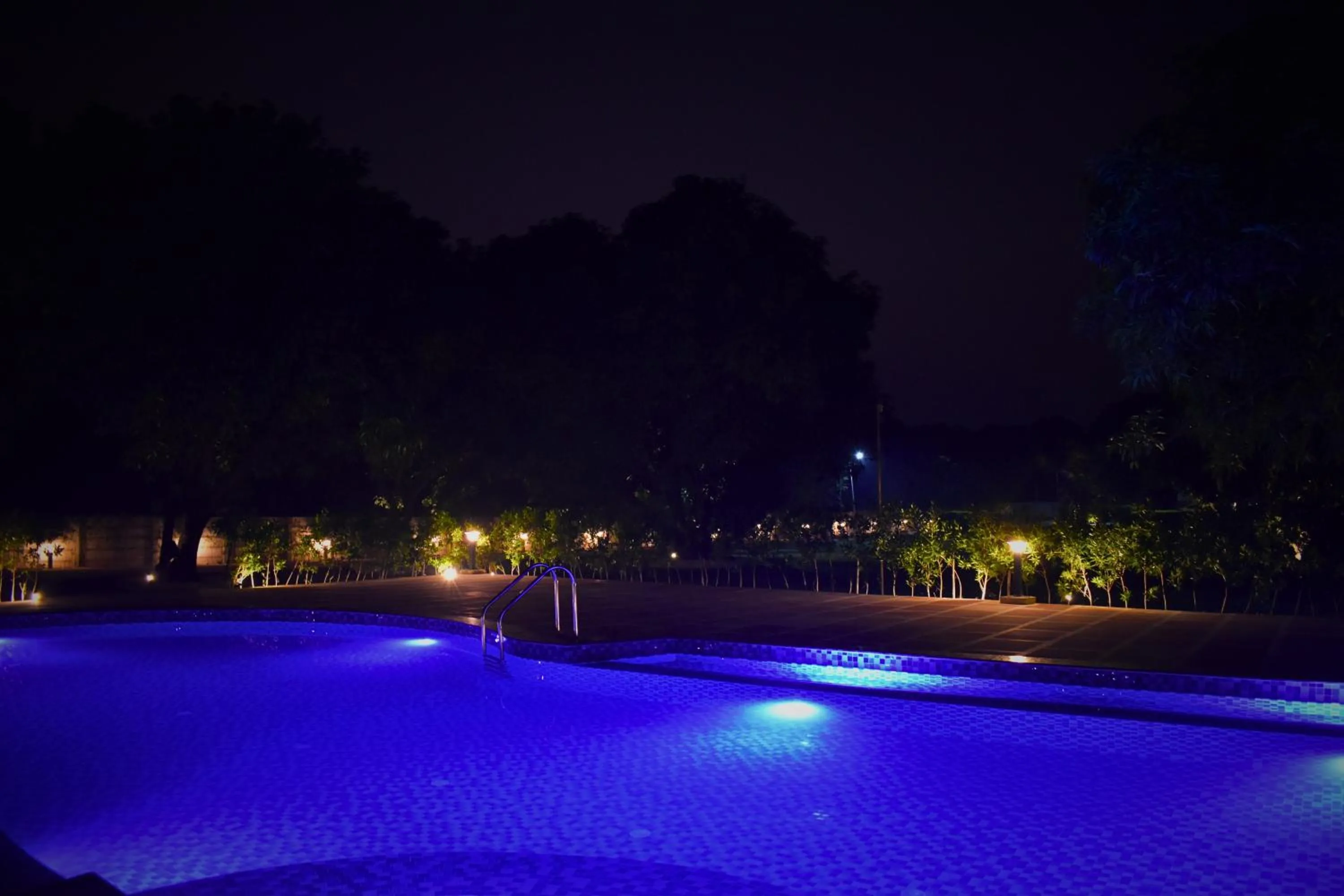 Swimming pool in The Greenwich resort