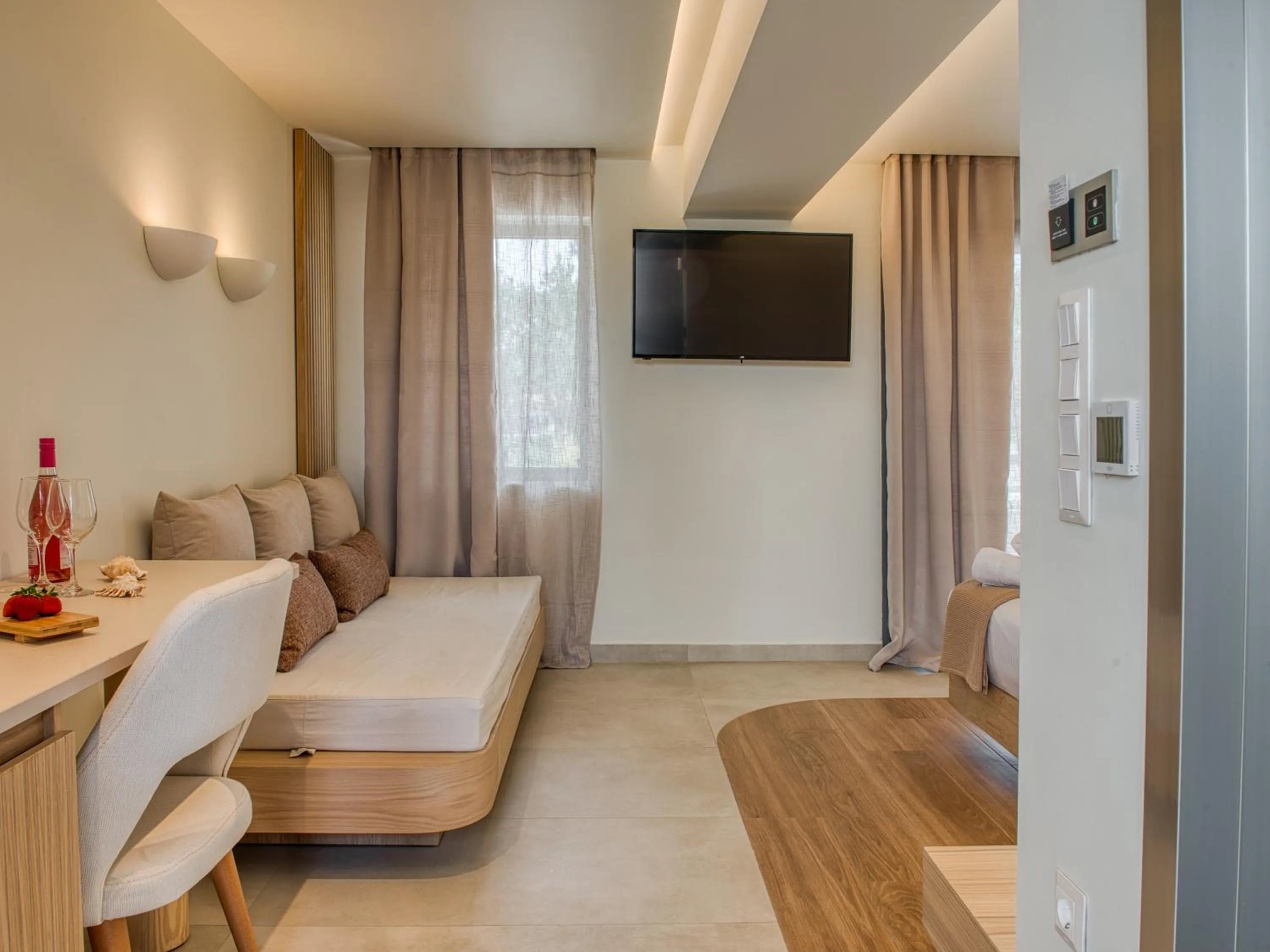 Seating area in Sandy Seaside Suites