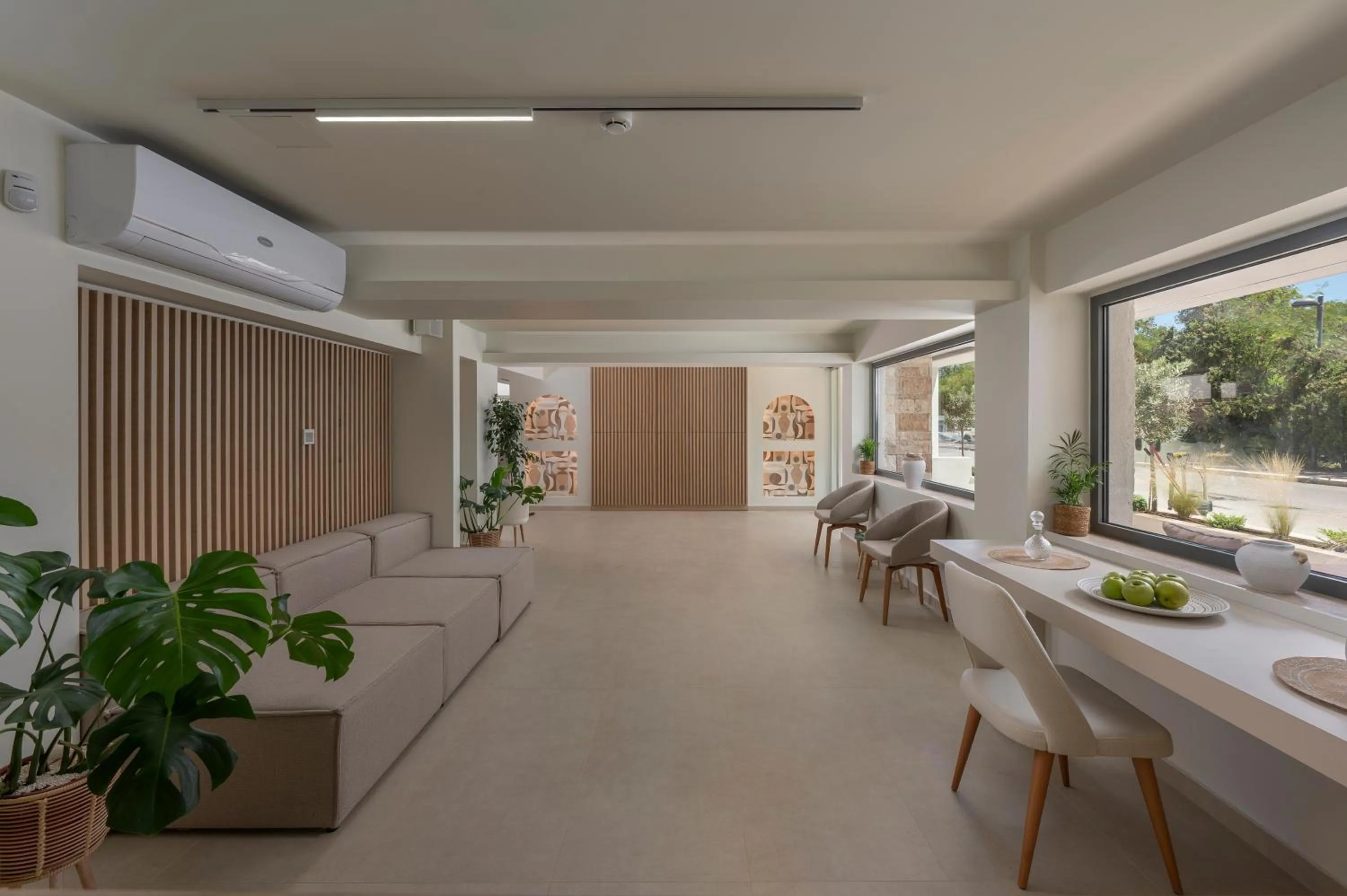 Living room in Sandy Seaside Suites