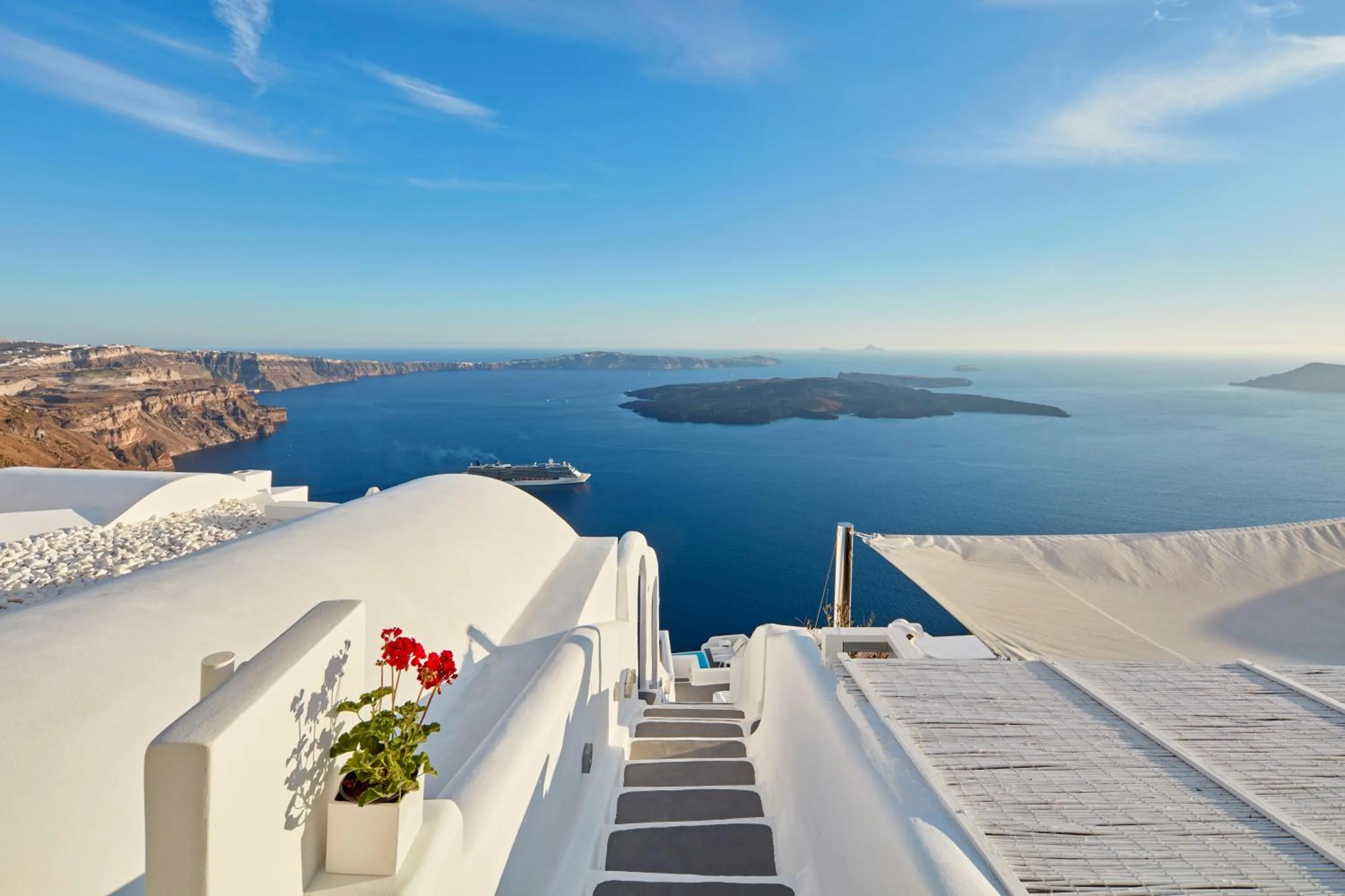 Day in Katikies Chromata Santorini - The Leading Hotels of the World