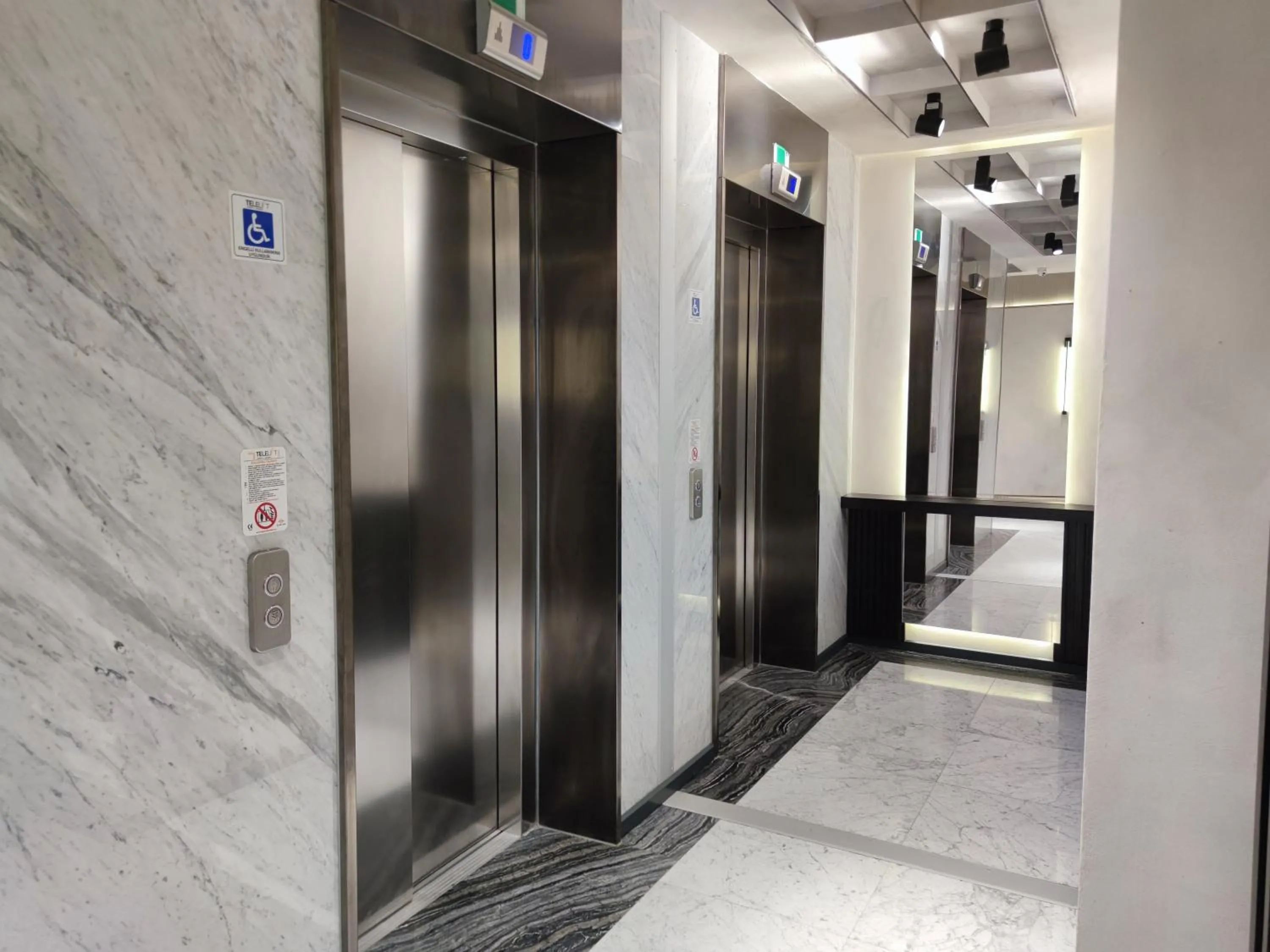 elevator in The Palm Bosphorus Hotel