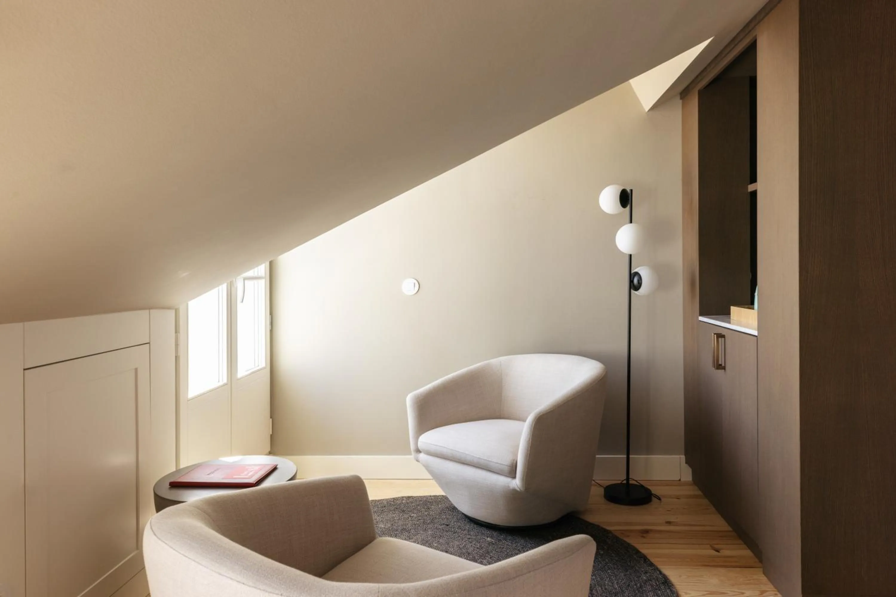 Bedroom in Dare Lisbon River