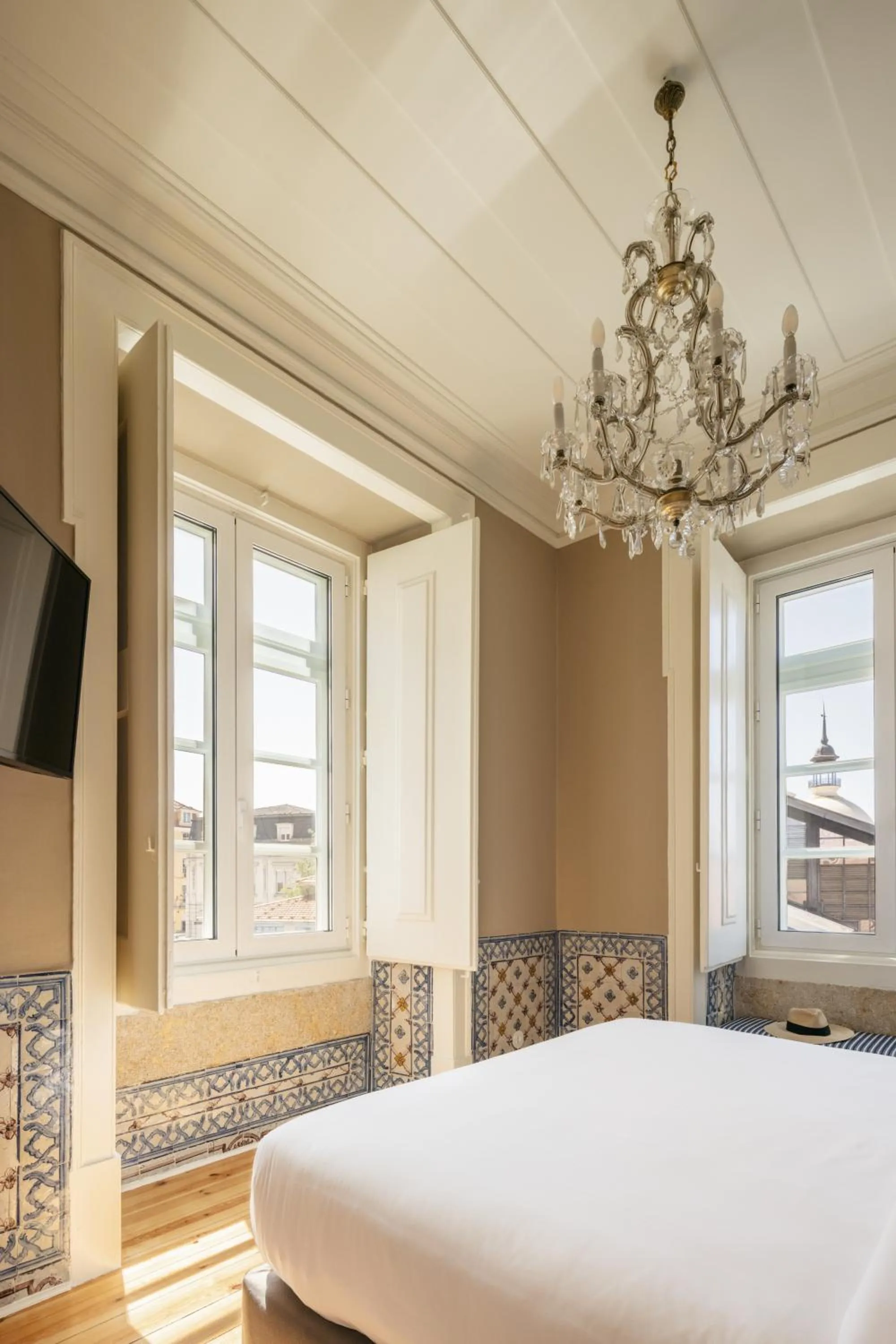 Bedroom, Bed in Dare Lisbon River