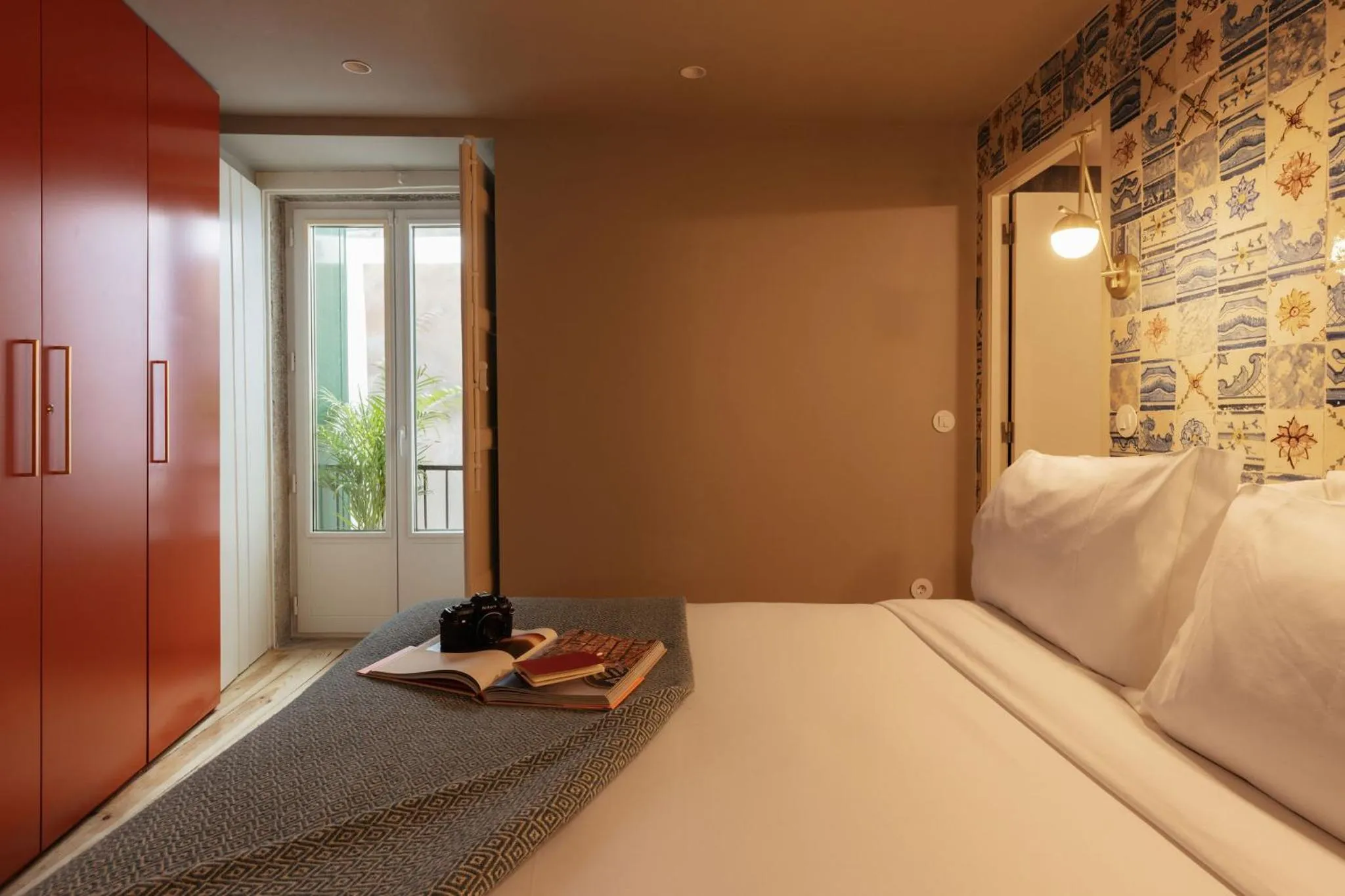 Bedroom, Bed in Dare Lisbon River