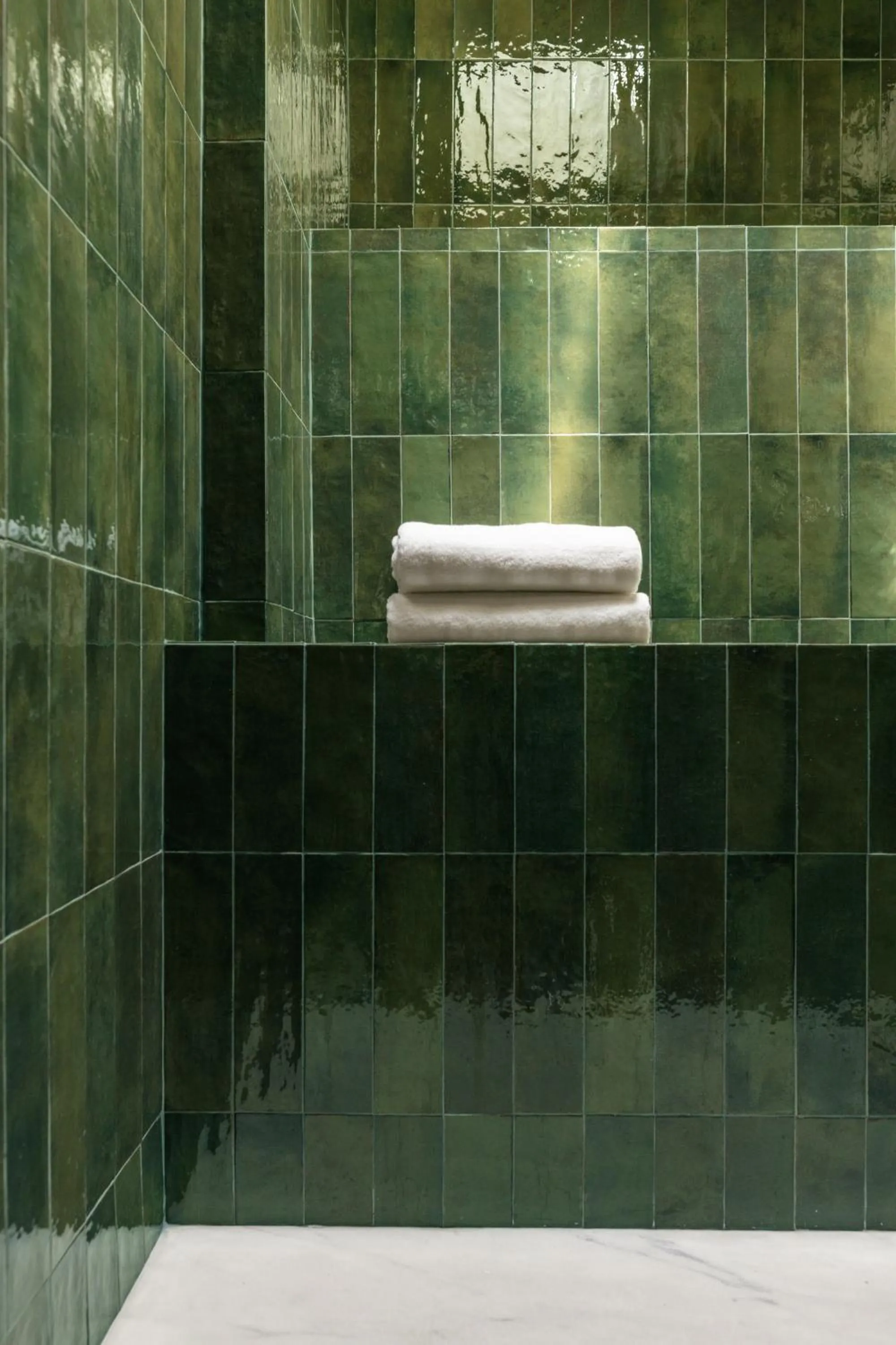 Bathroom in Dare Lisbon River