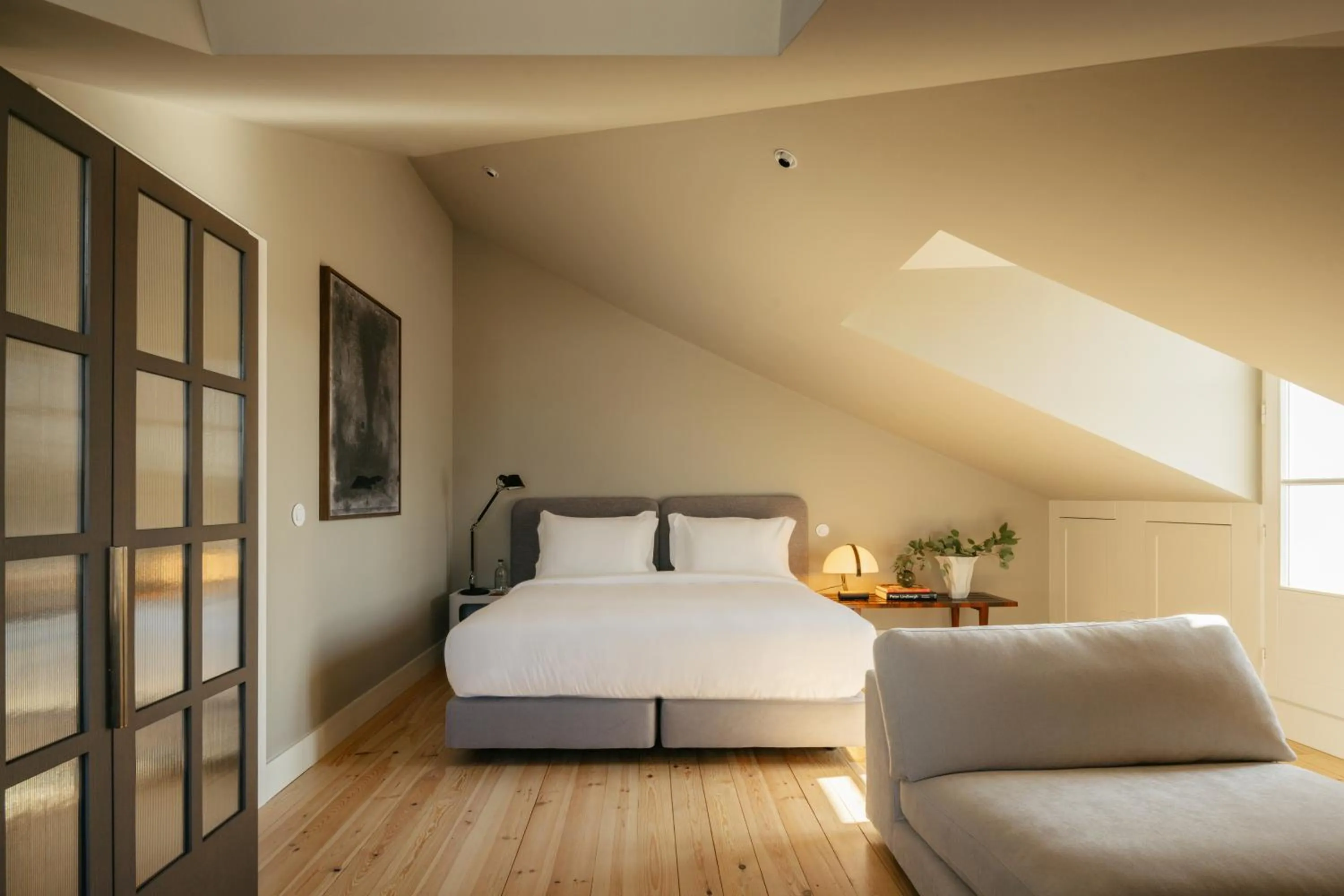 Bedroom, Bed in Dare Lisbon River