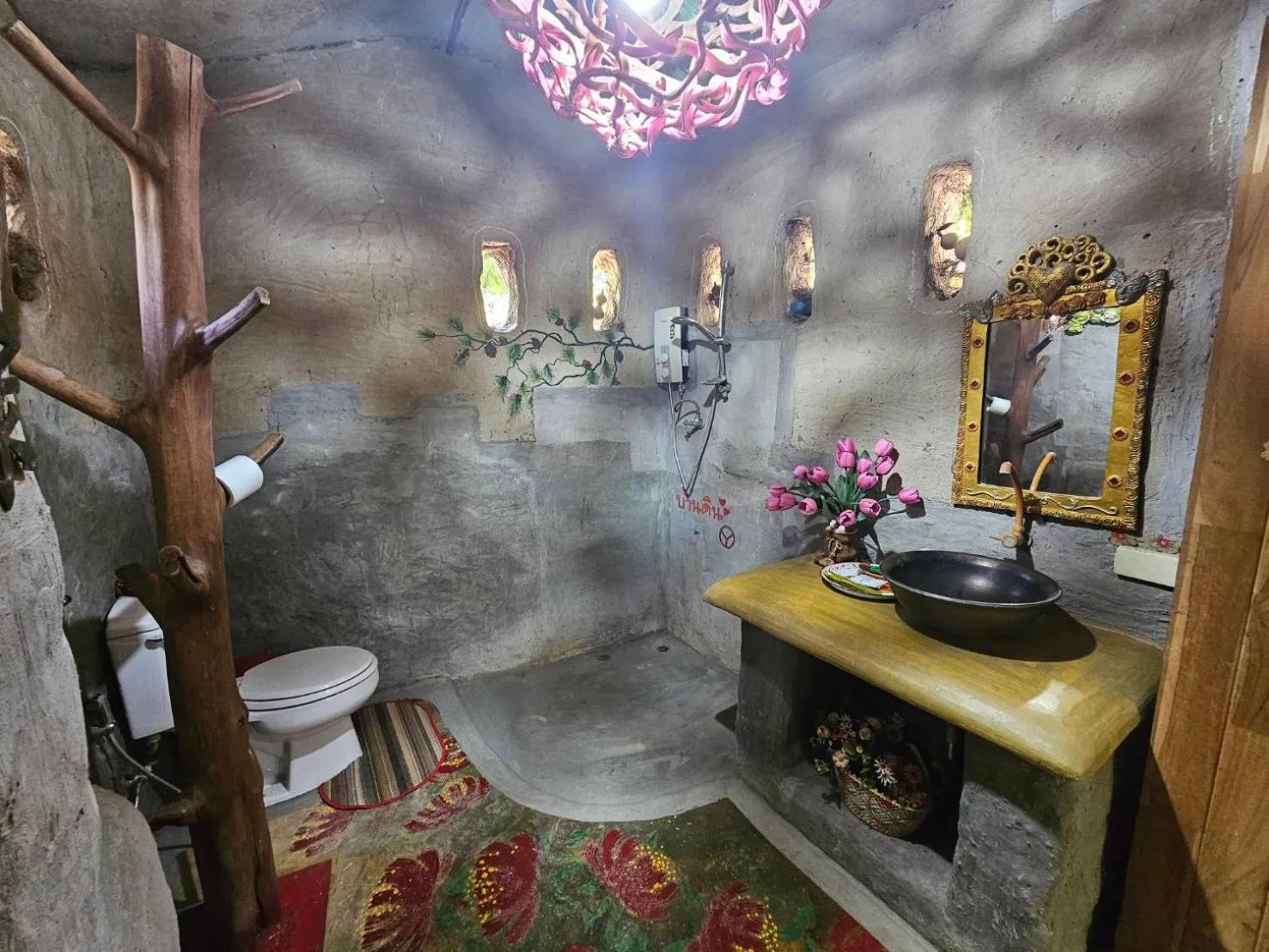 Toilet in Clay House Chiang Mai By Alphatel