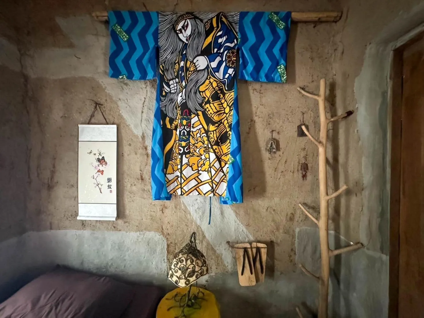 Decorative detail in Clay House Chiang Mai By Alphatel