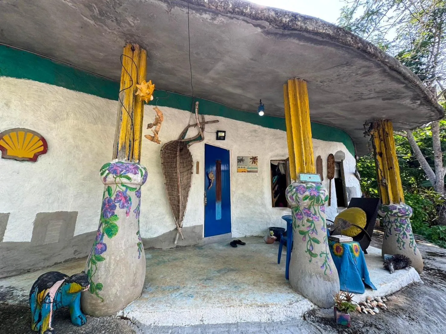 Property building in Clay House Chiang Mai By Alphatel