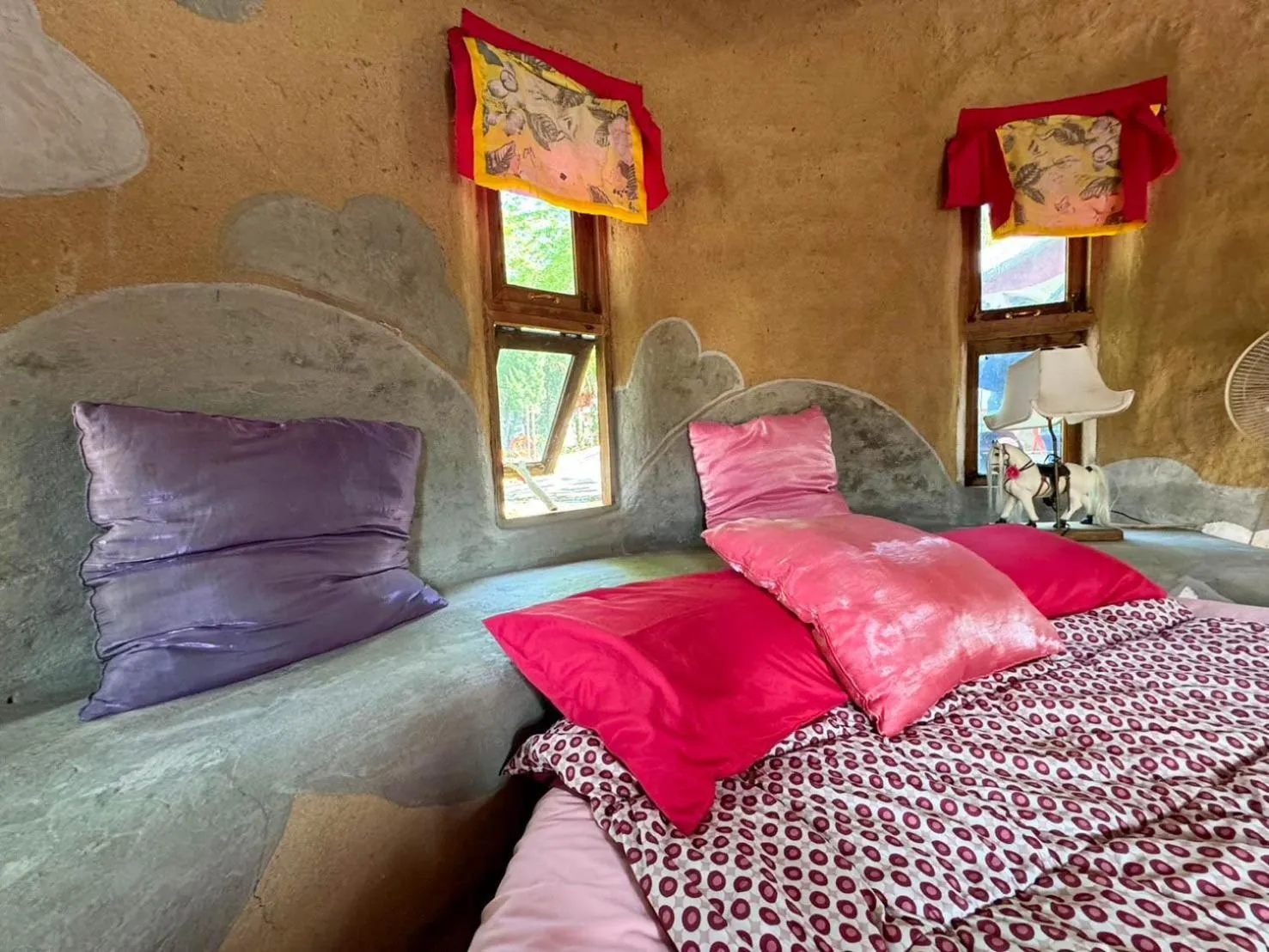 Bed in Clay House Chiang Mai By Alphatel