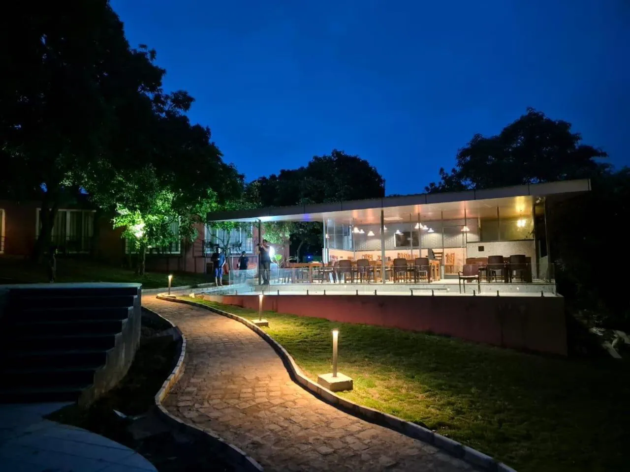 Restaurant/places to eat in Citrus Prime Hill Queen Resort