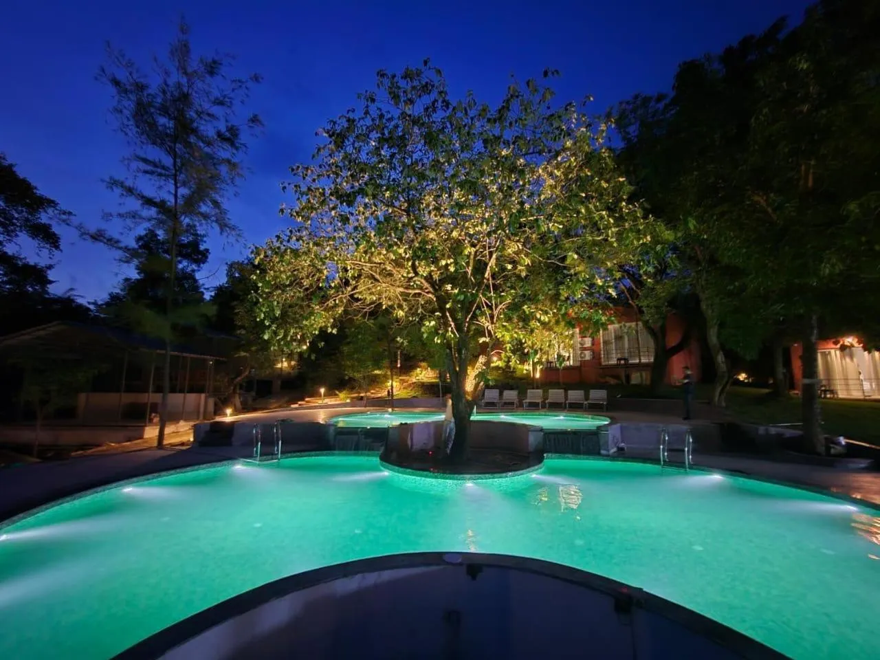 Swimming pool in Citrus Prime Hill Queen Resort