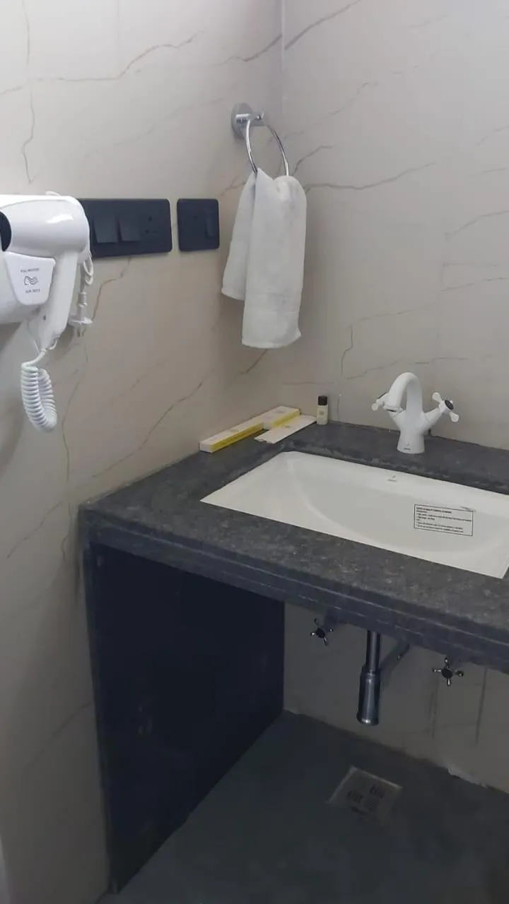 Bathroom in Citrus Prime Hill Queen Resort