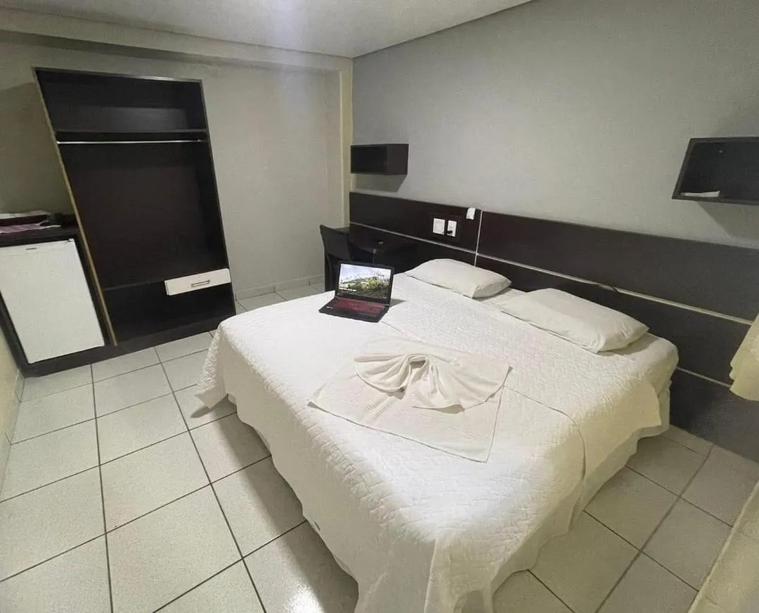 Bed in Hotel Tropical