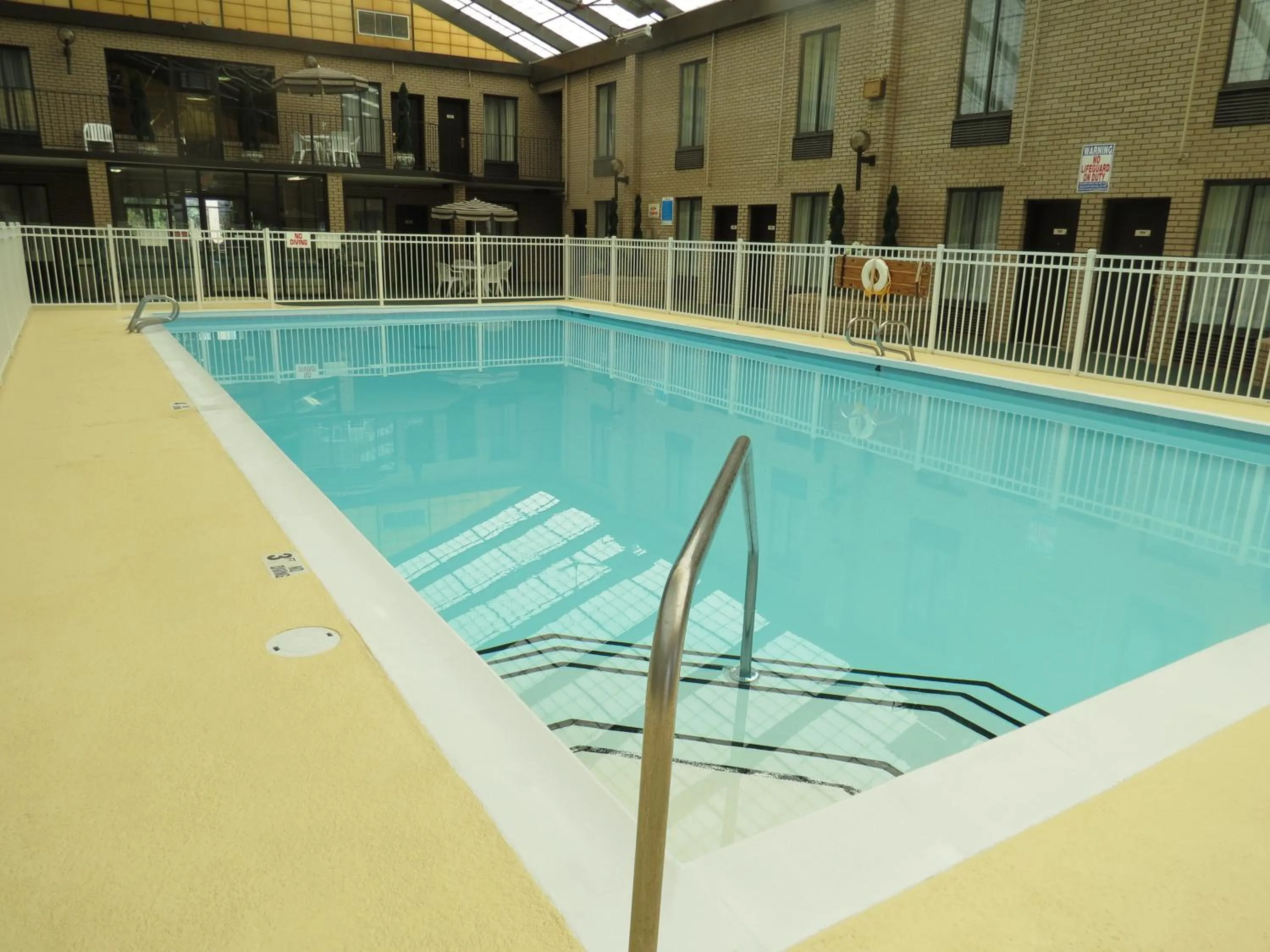 Pool view in GOLD VAULT INN