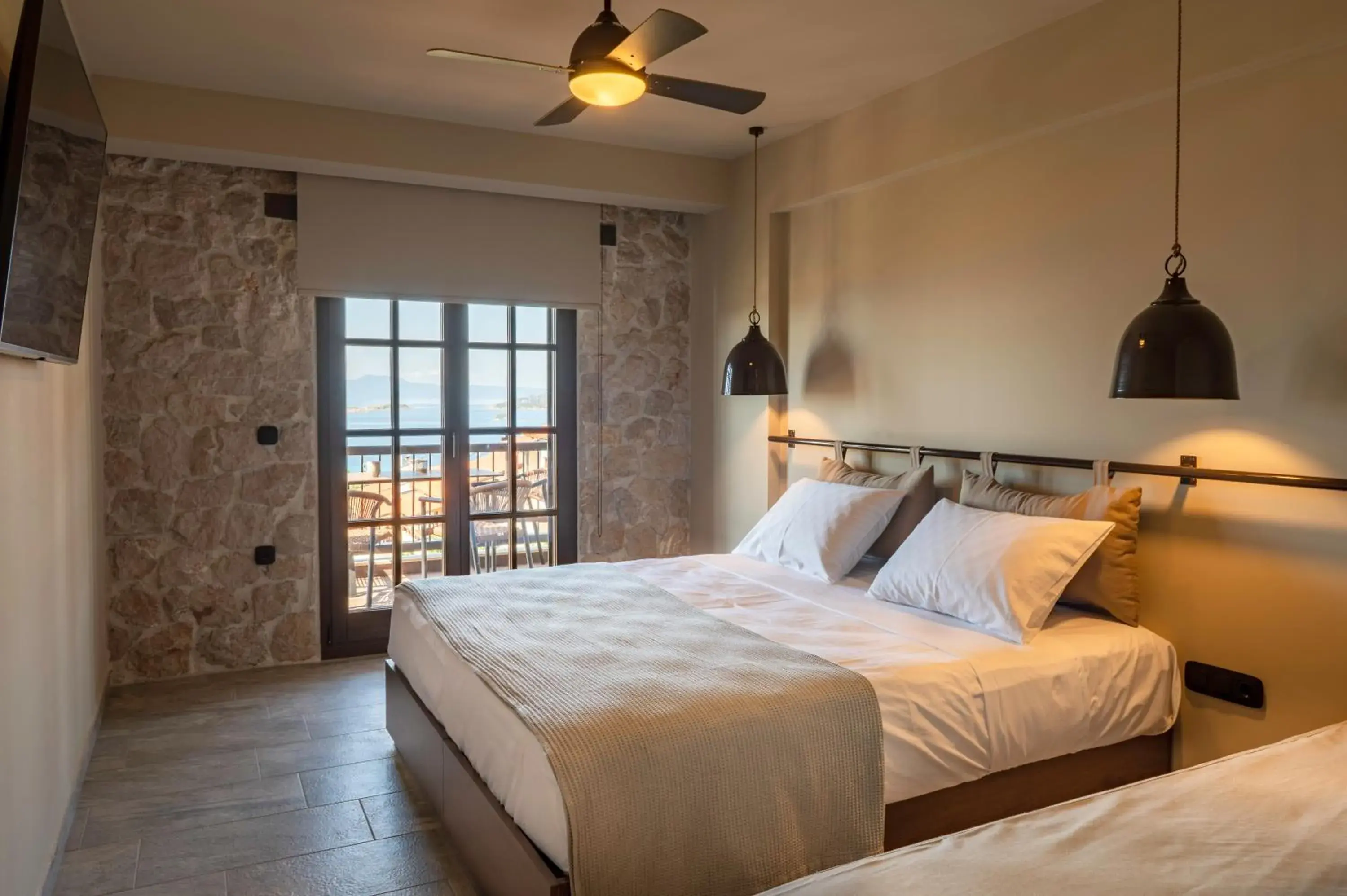 Deluxe Triple Room with Sea View in RiZEΣ Deluxe Triple Room with Sea View in RiZEΣ