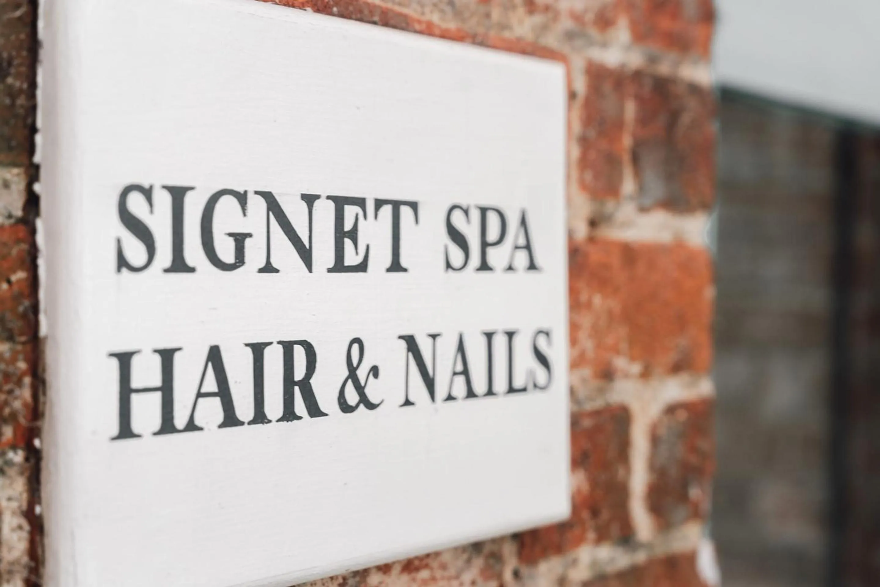 hair dresser in The Retreat, Elcot Park