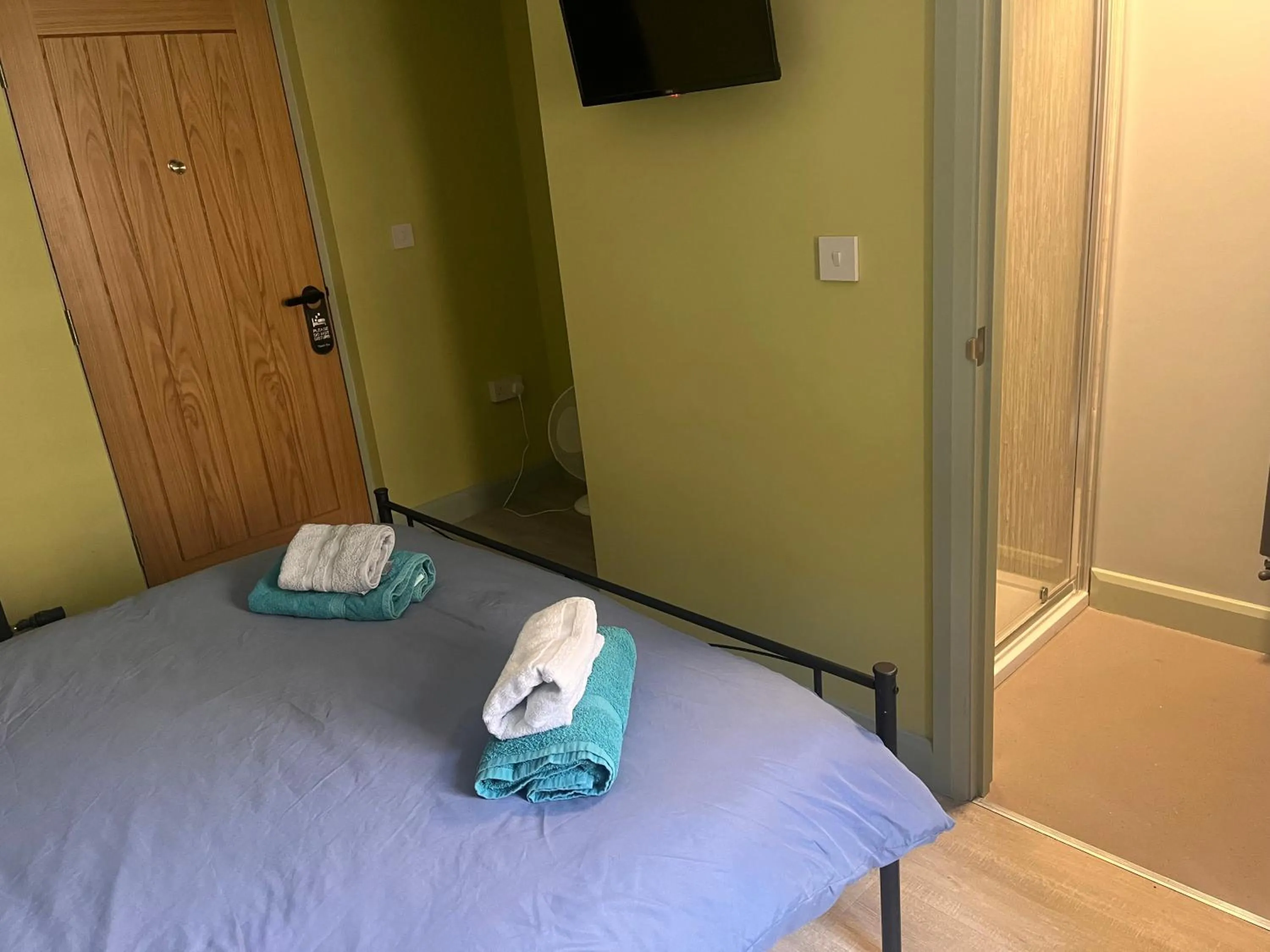 Bed in Tumbledown Hotel