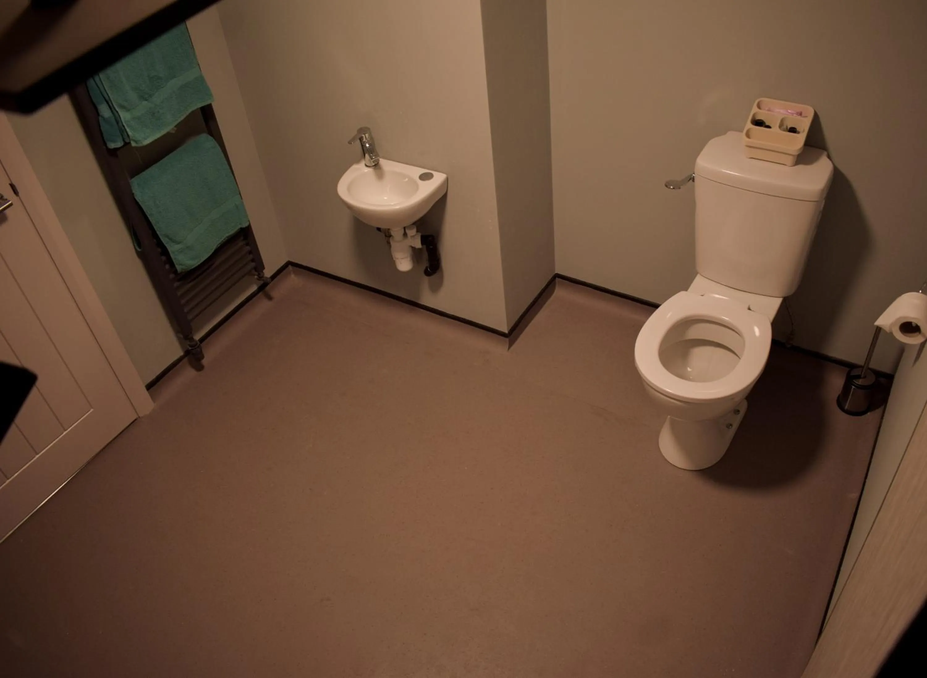 Bathroom in Tumbledown Hotel