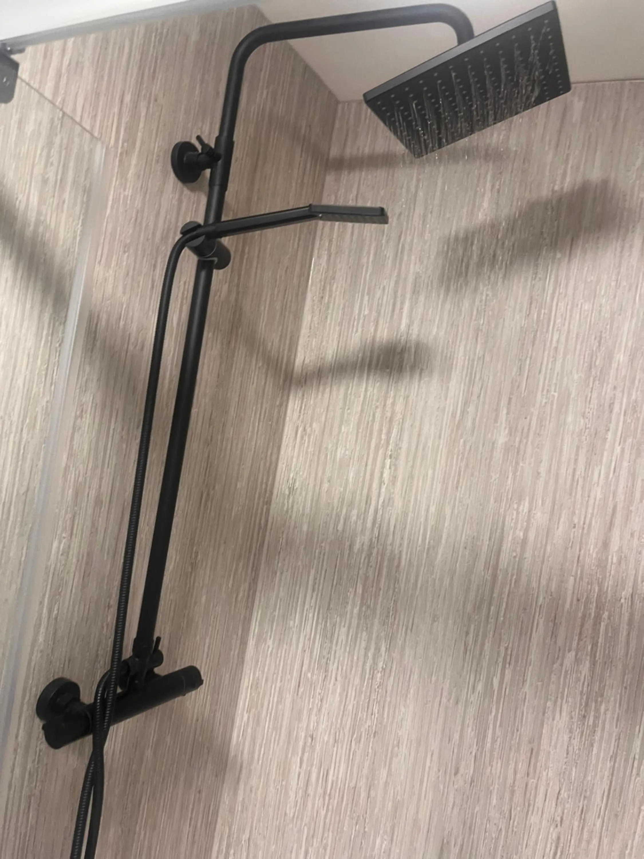 Shower in Tumbledown Hotel