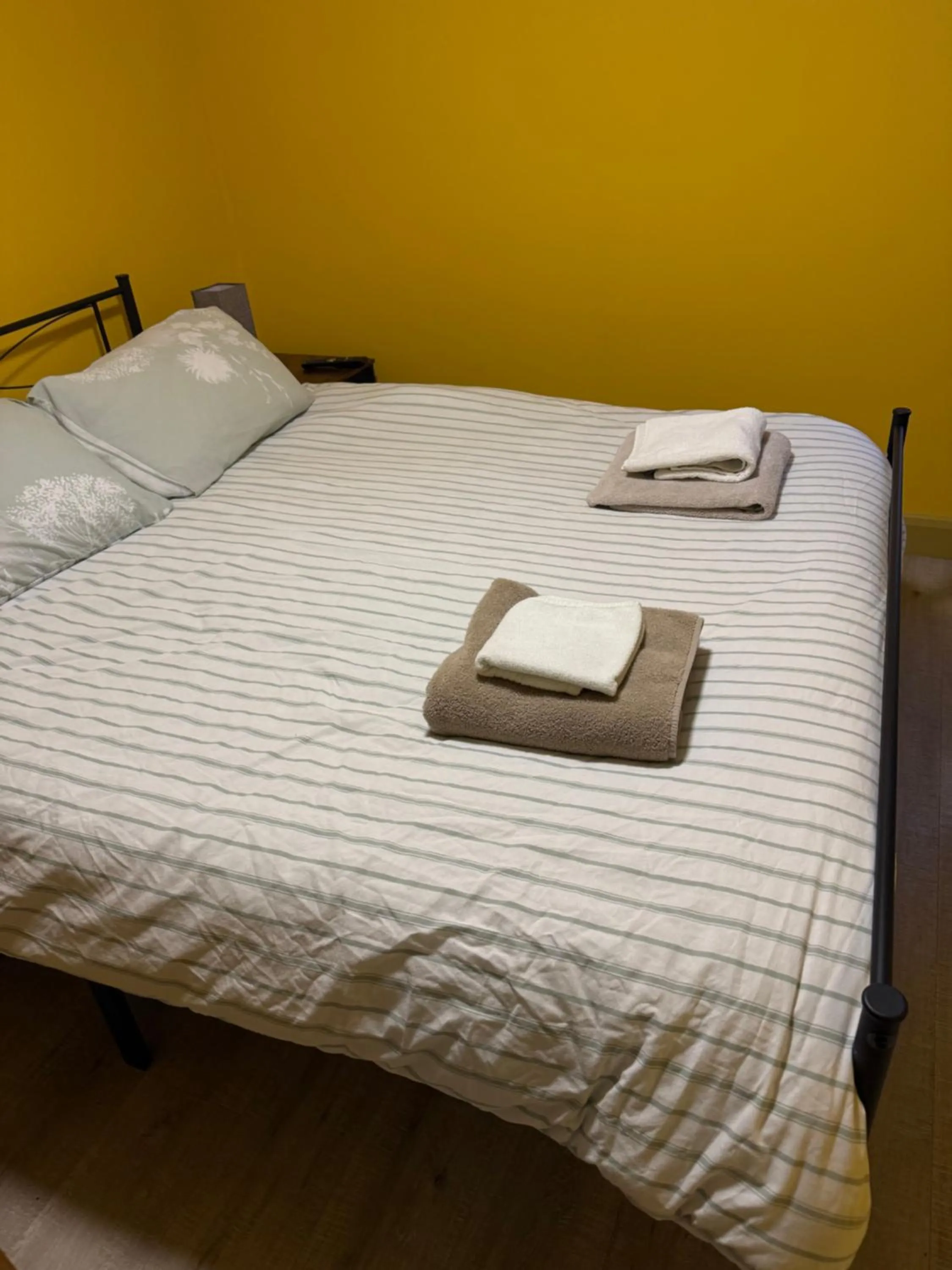 Bed in Tumbledown Hotel